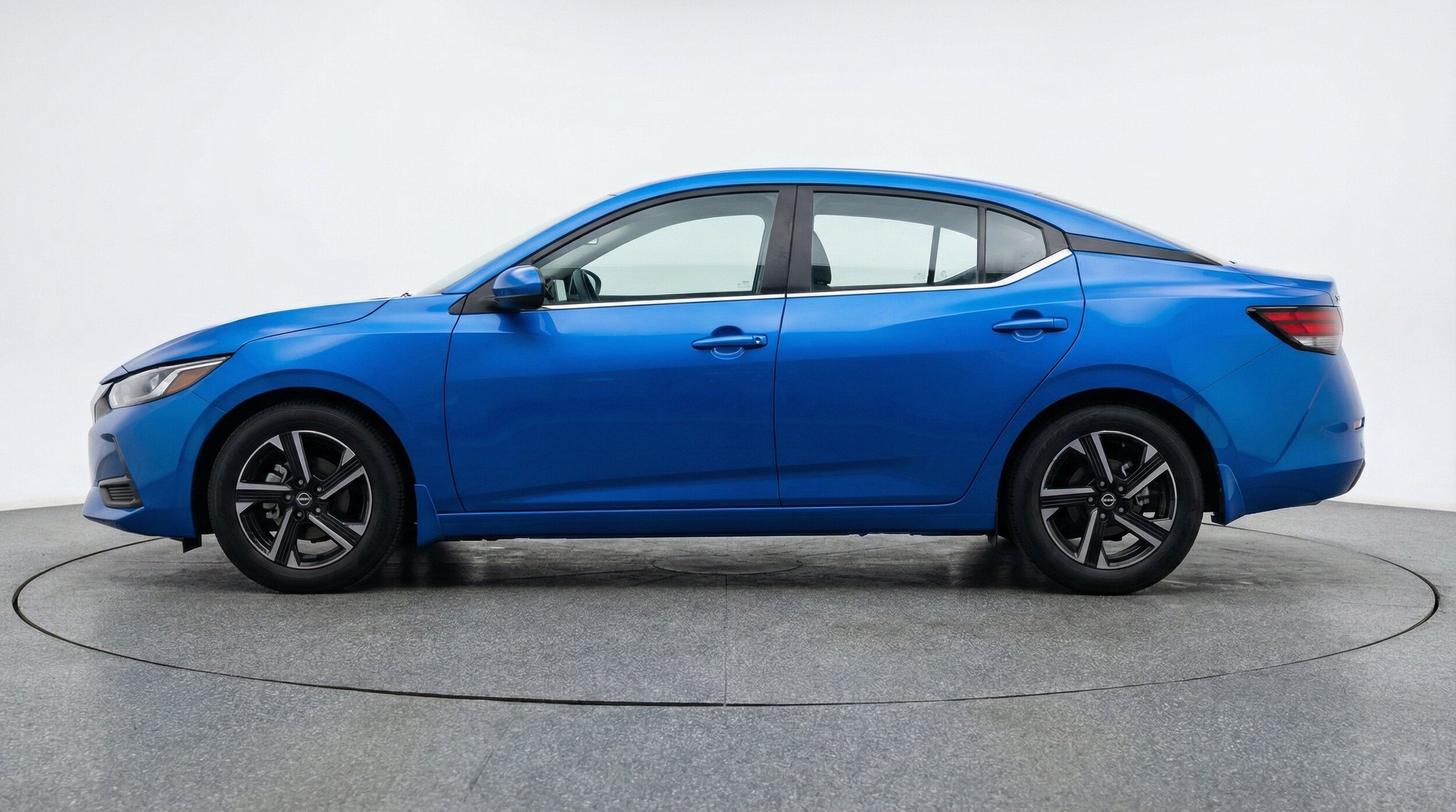 Thumbnail: 2025 Nissan Sentra - 5