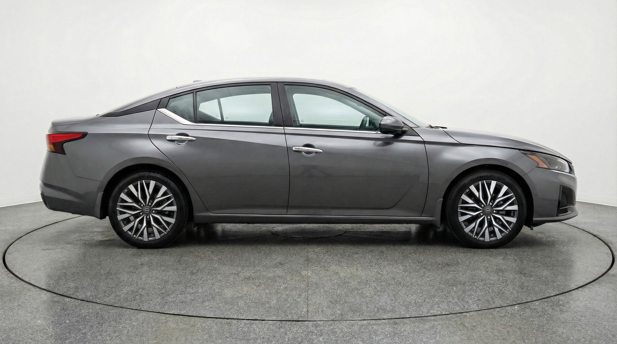 Thumbnail: 2025 Nissan Altima - 11