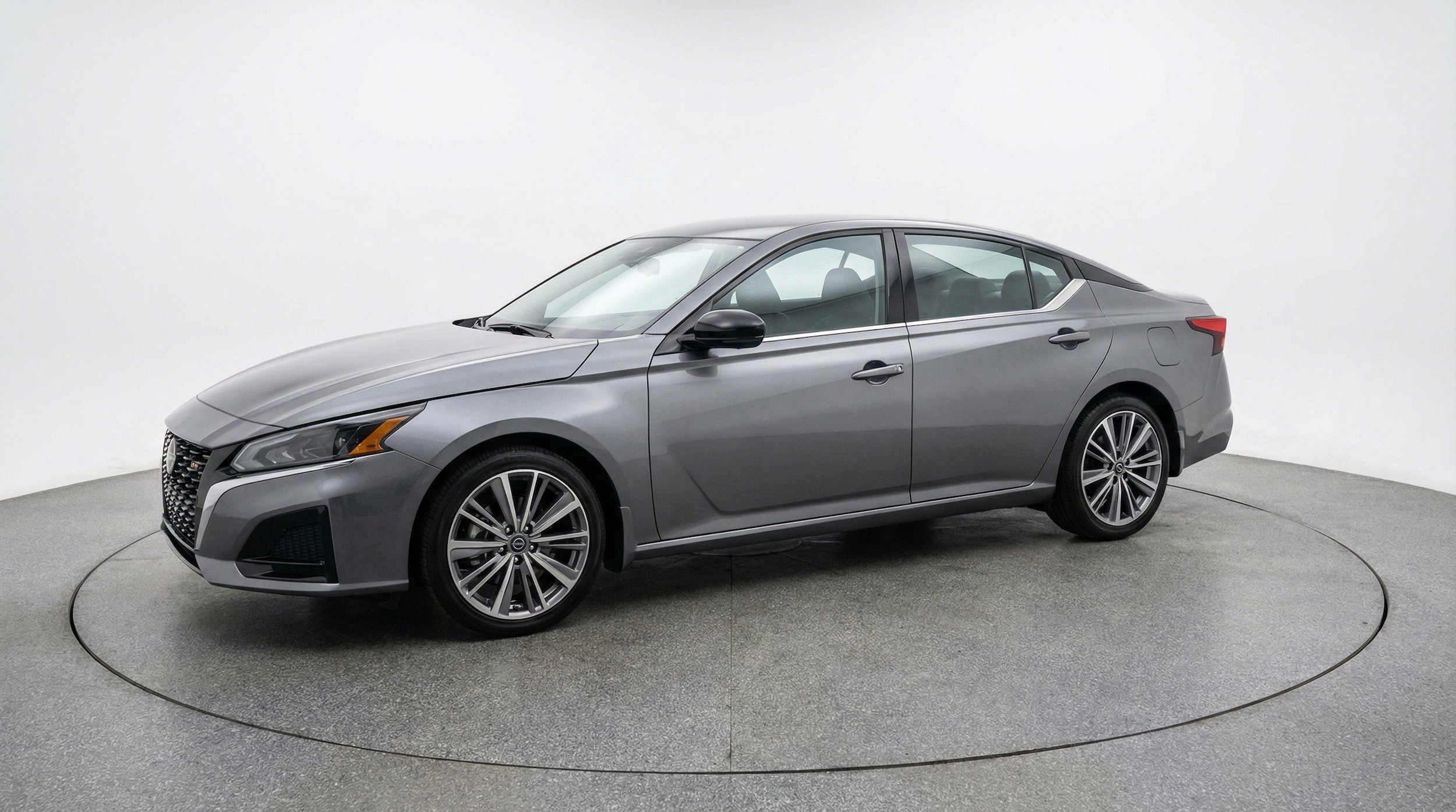 Thumbnail: 2025 Nissan Altima - 3