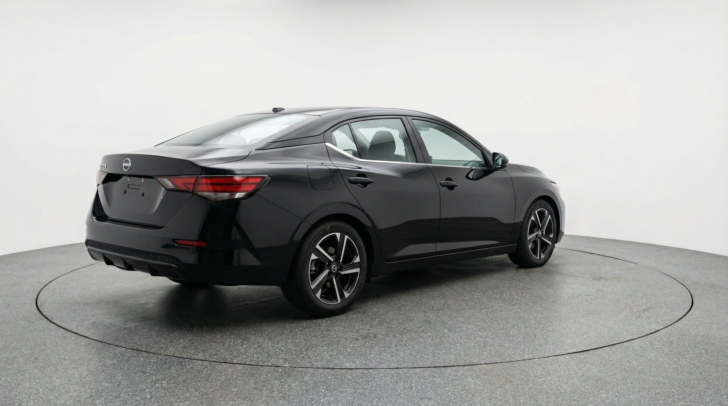Thumbnail: 2025 Nissan Sentra - 9