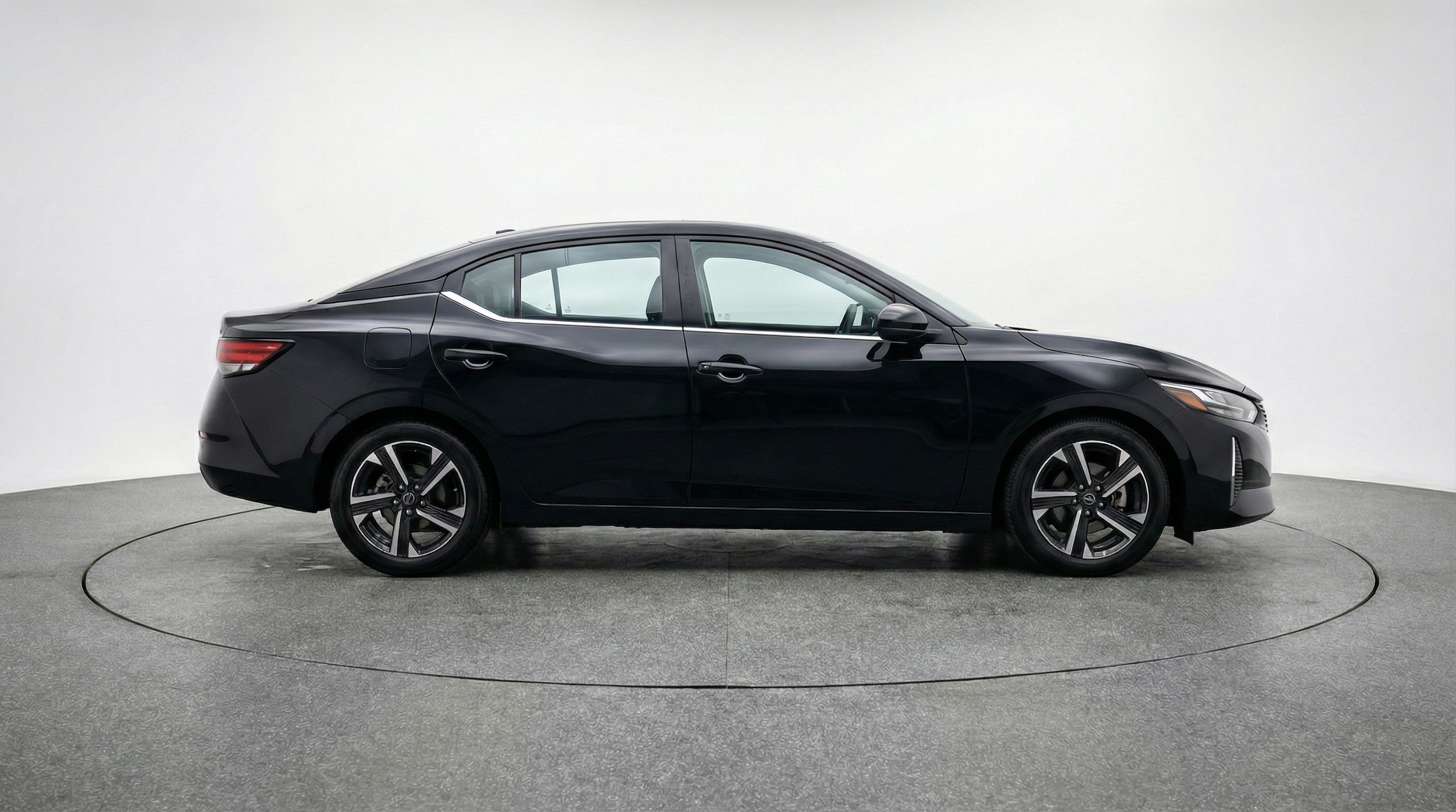 Thumbnail: 2025 Nissan Sentra - 8