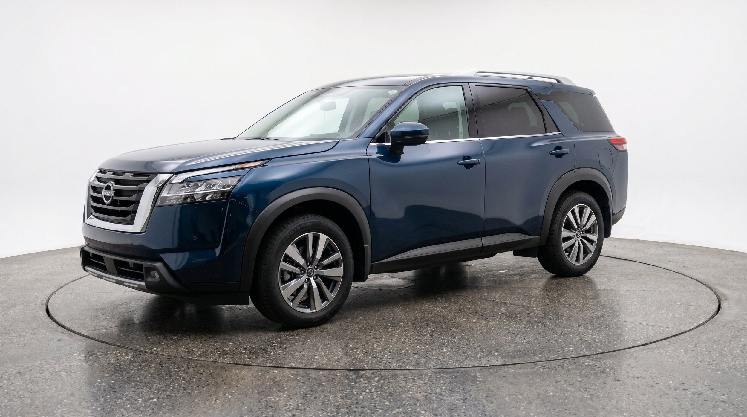 Thumbnail: 2025 Nissan Pathfinder - 3