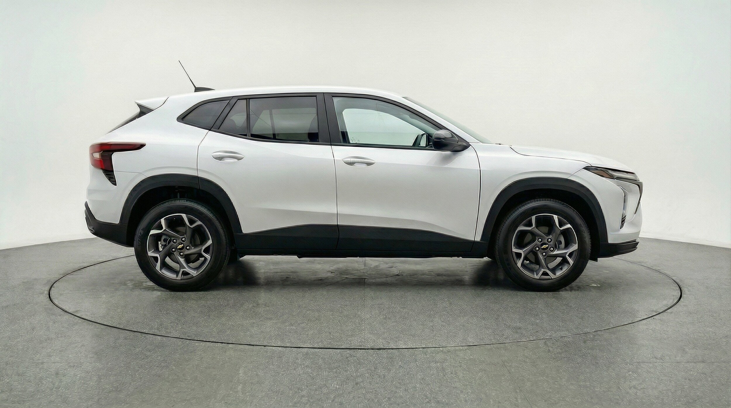 Thumbnail: 2025 Chevrolet Trax - 11