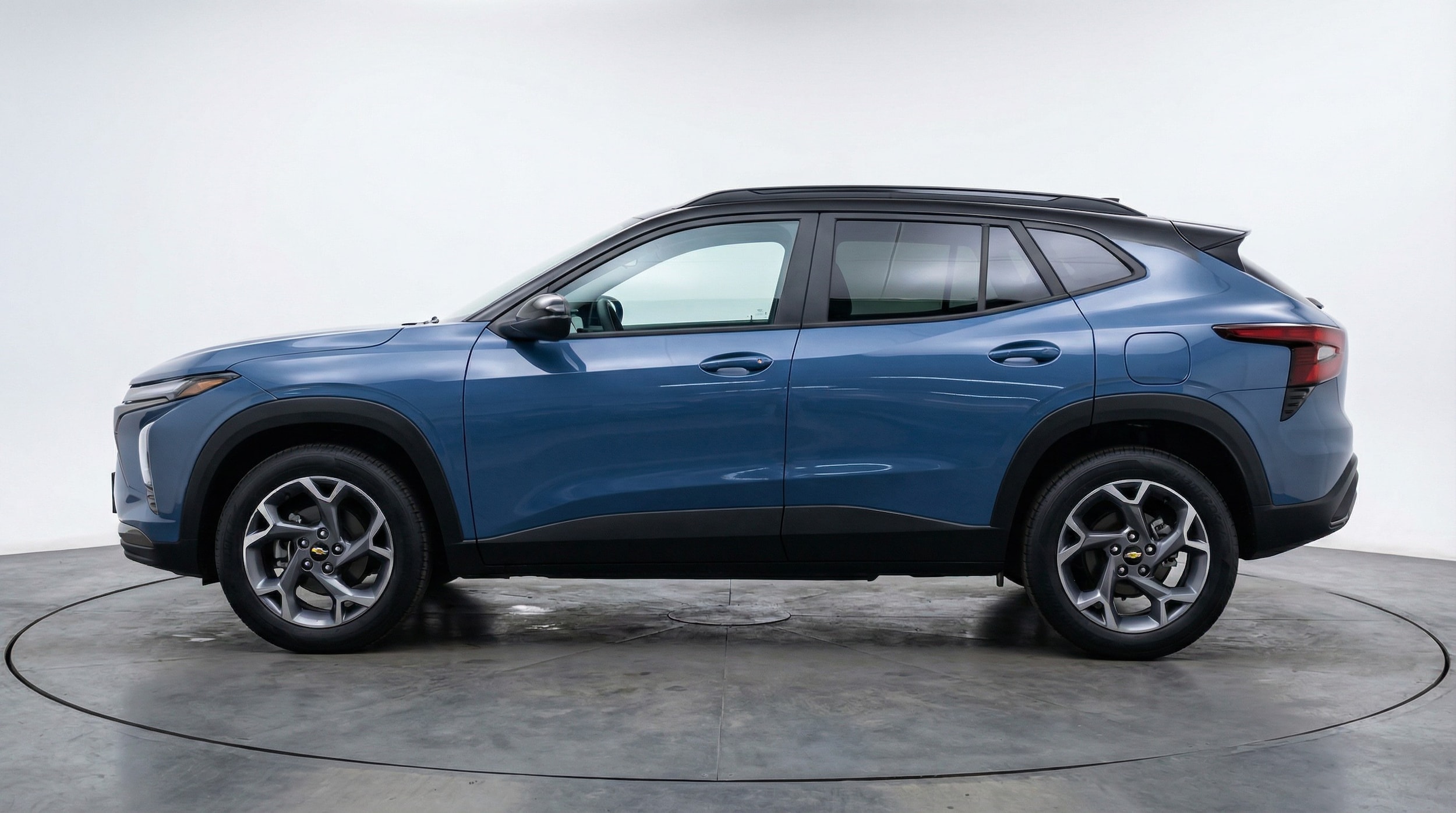 Thumbnail: 2025 Chevrolet Trax - 4