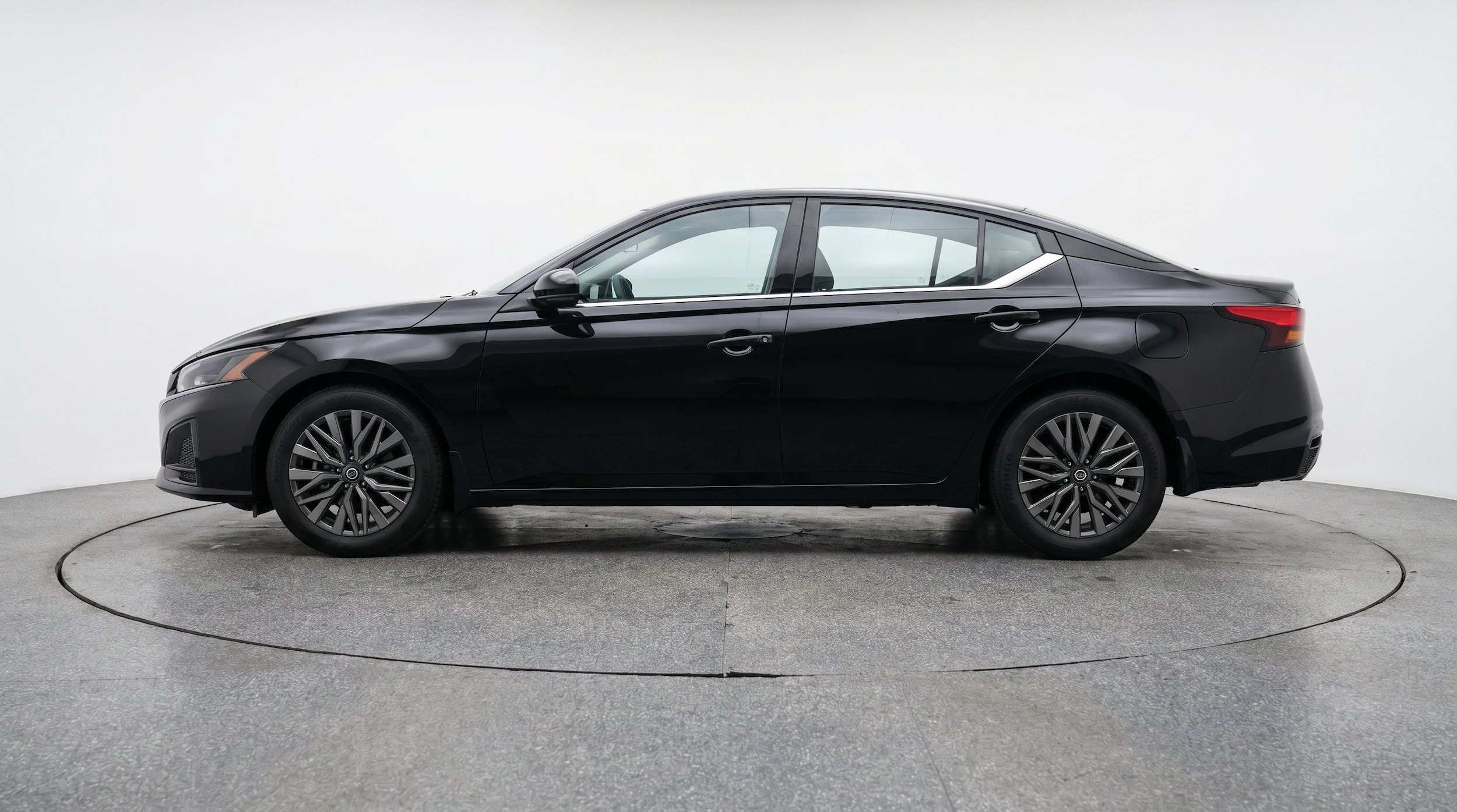 Thumbnail: 2026 Nissan Altima - 5