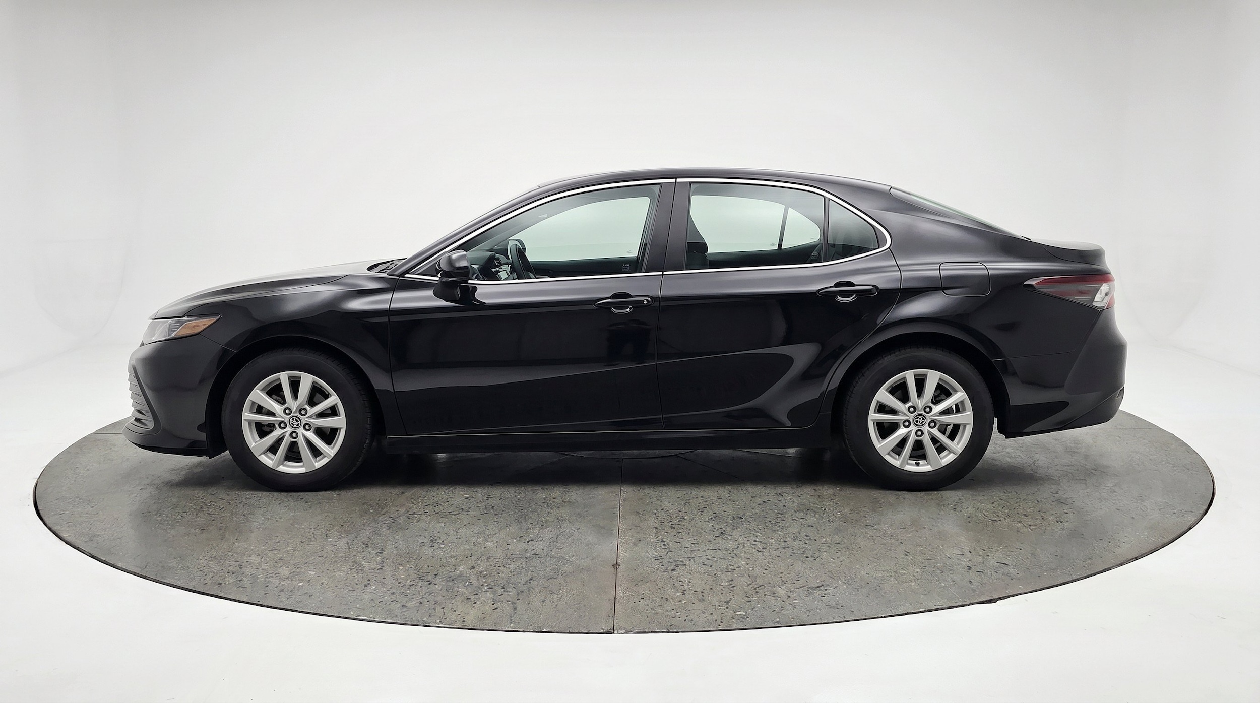 Thumbnail: 2025 Toyota Camry - 5