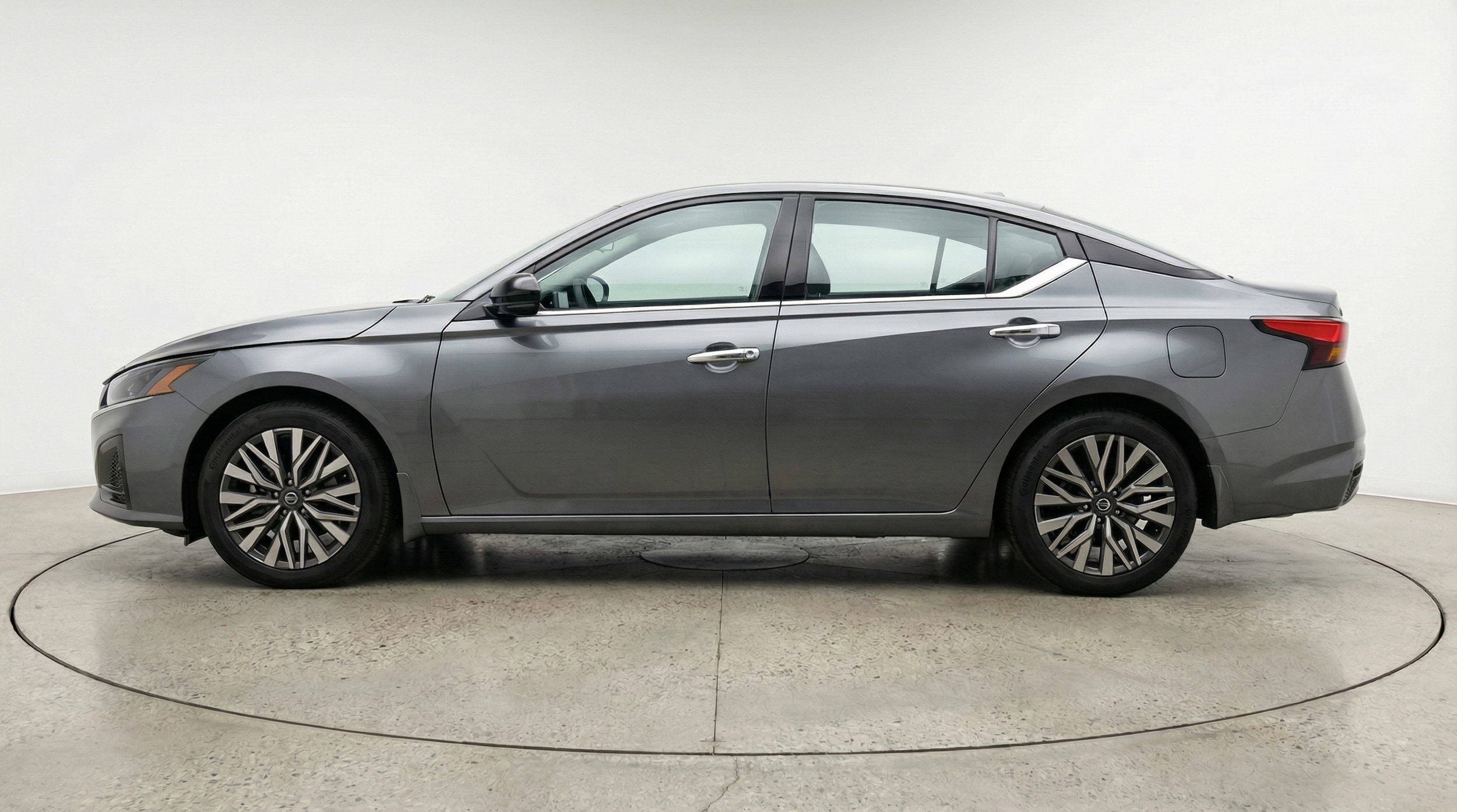 Thumbnail: 2025 Nissan Altima - 4