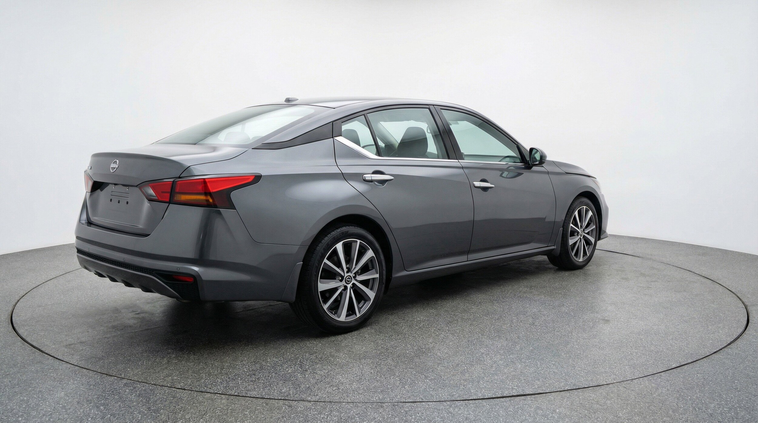 Thumbnail: 2025 Nissan Altima - 9