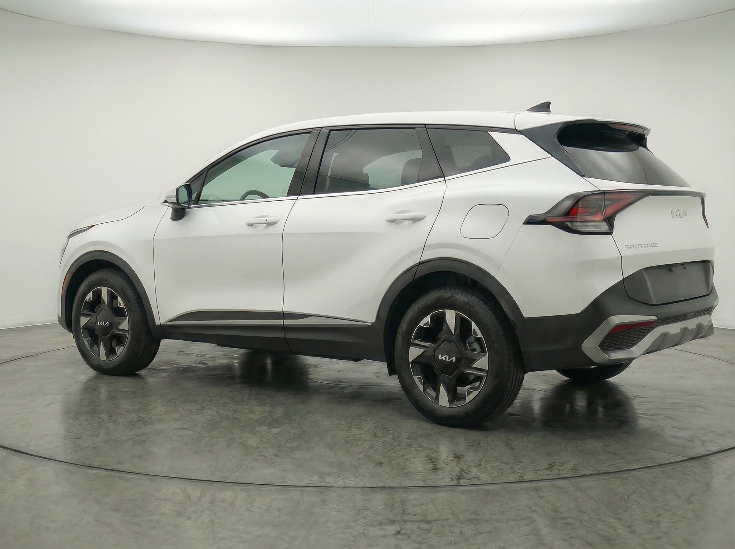 Thumbnail: 2026 Kia Sportage - 6