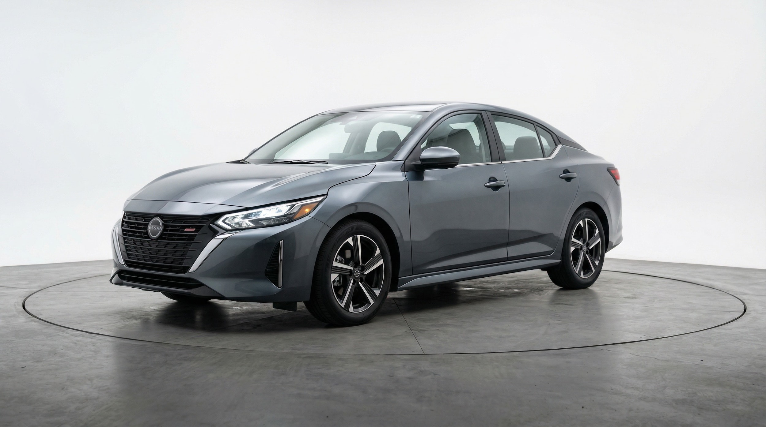 Thumbnail: 2025 Nissan Sentra - 3