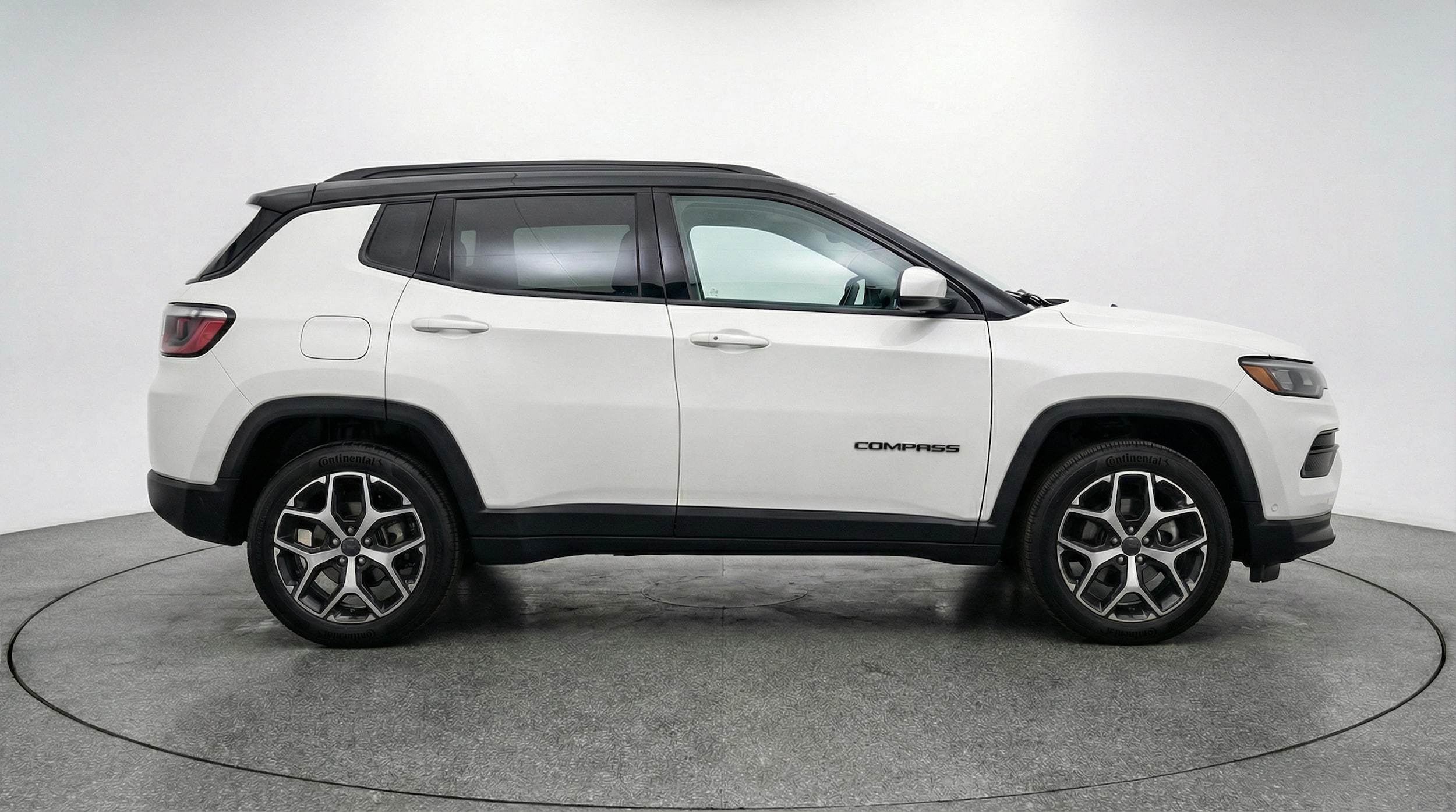 Thumbnail: 2025 Jeep Compass - 8