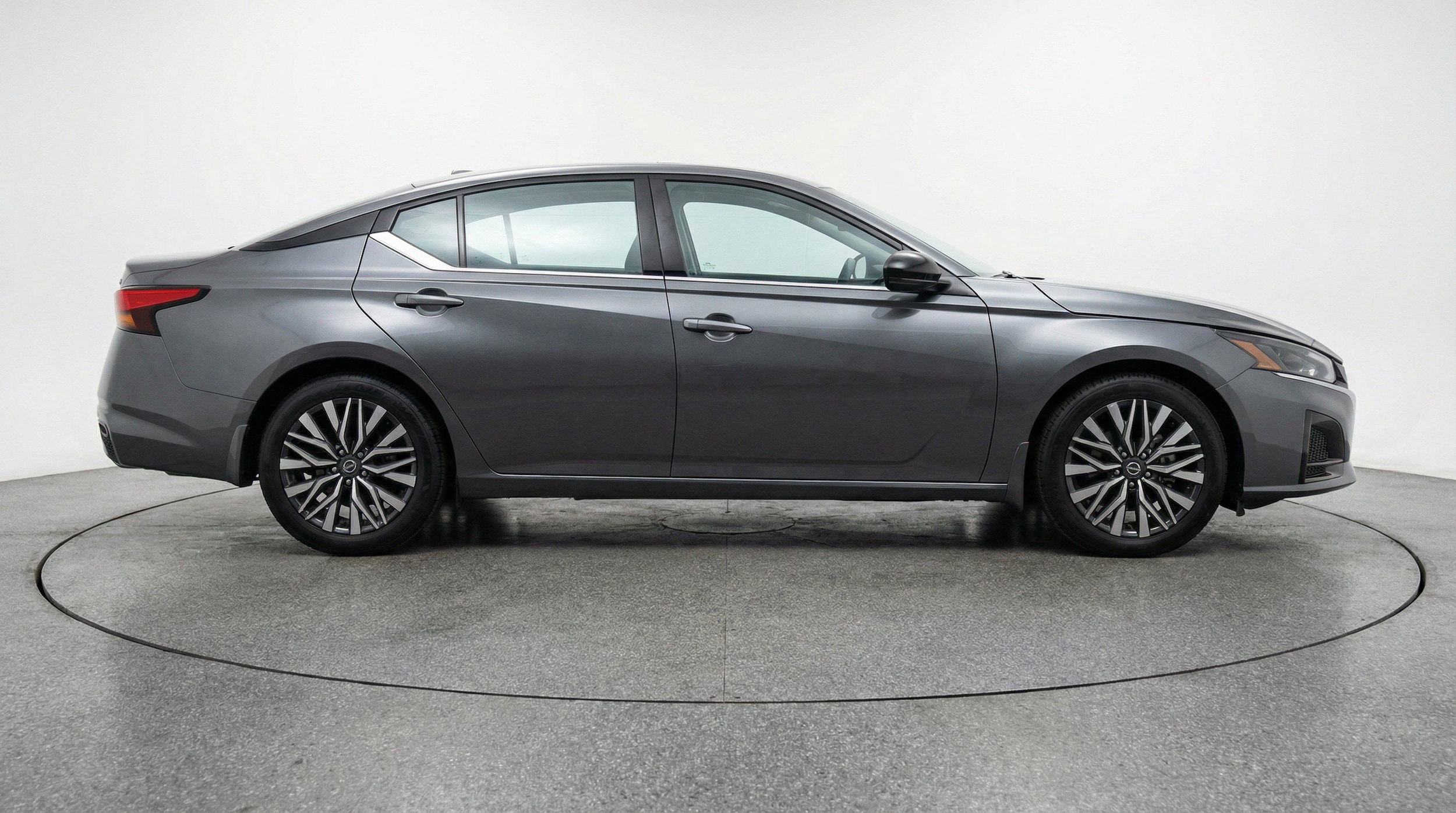 Thumbnail: 2025 Nissan Altima - 10