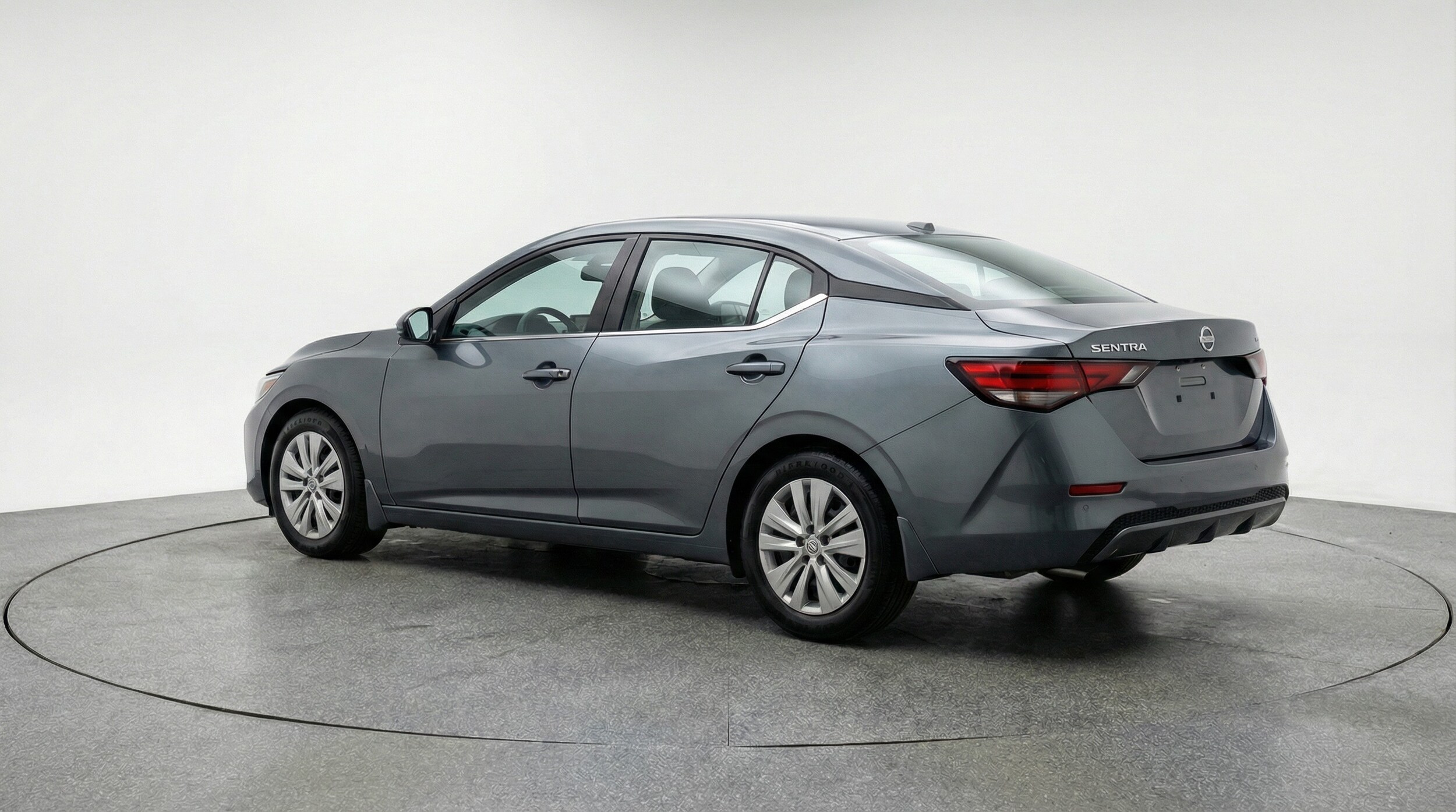 Thumbnail: 2025 Nissan Sentra - 5