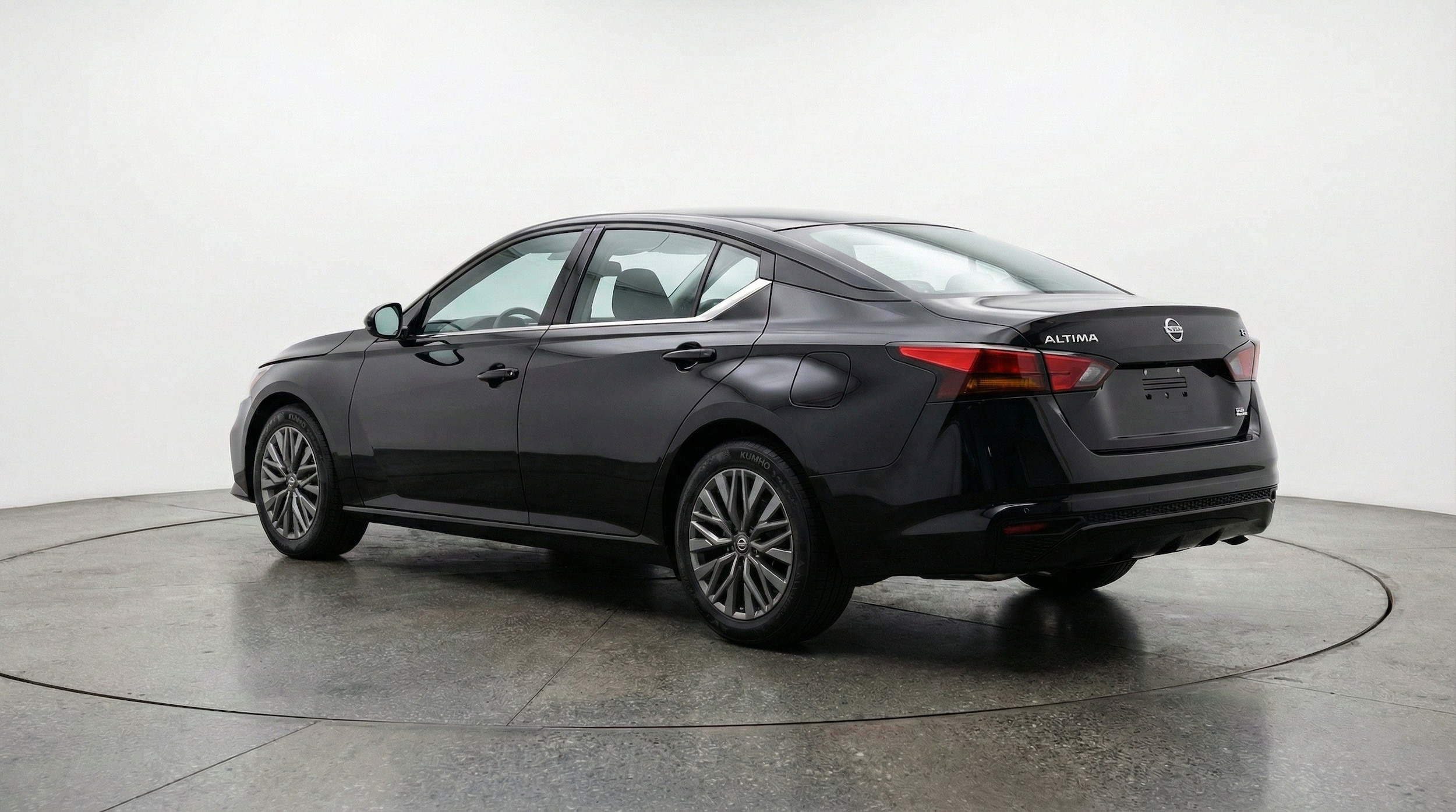 Thumbnail: 2025 Nissan Altima - 6