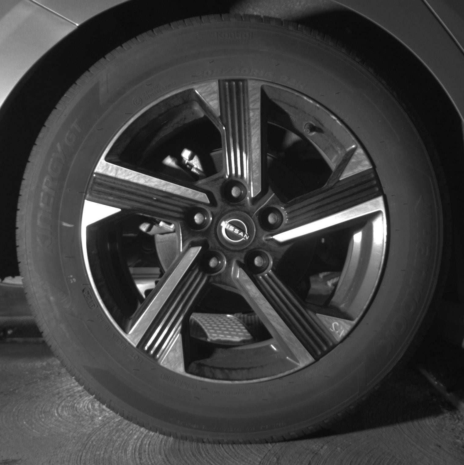 Thumbnail: 2025 Nissan Sentra - 12