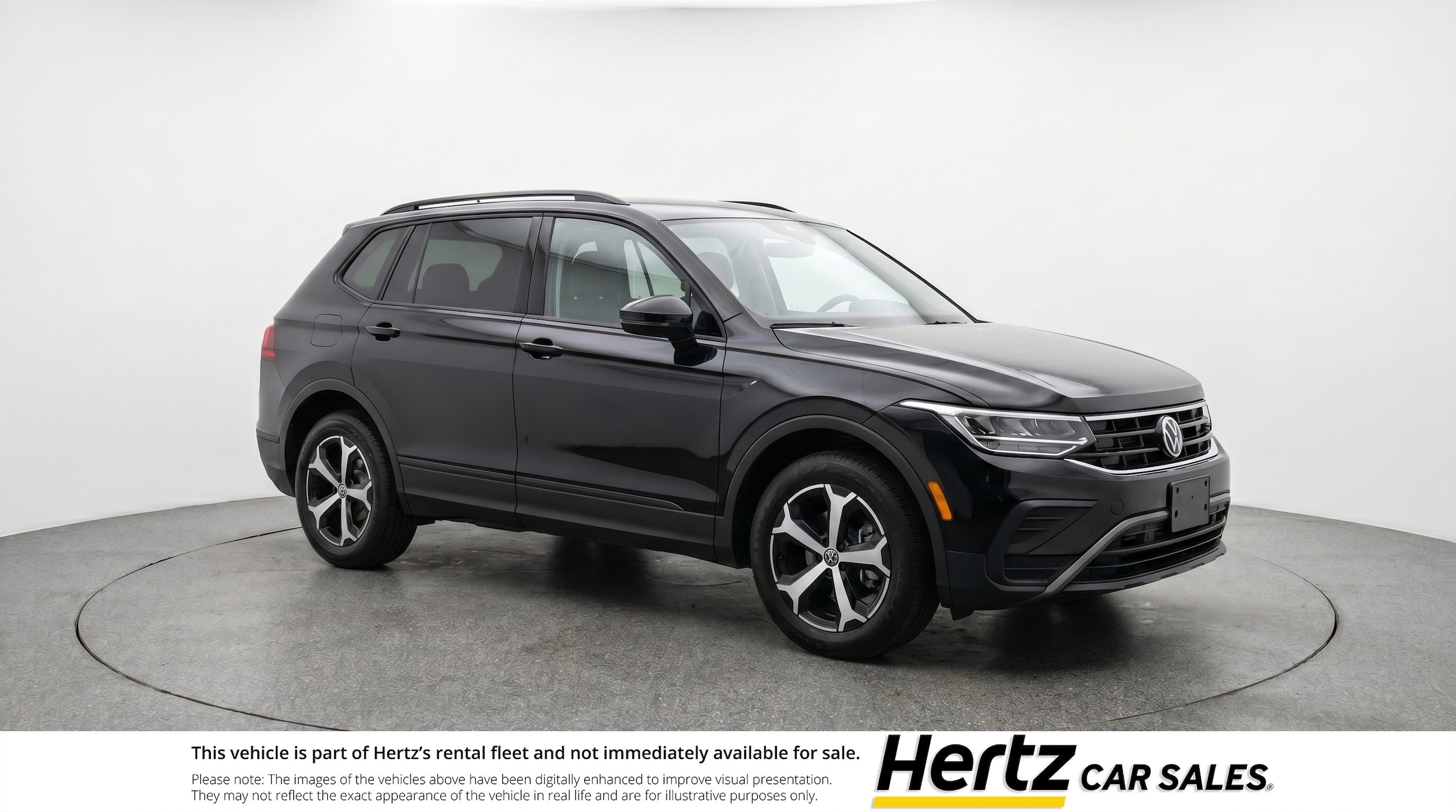 Thumbnail: 2026 Volkswagen Tiguan - 1