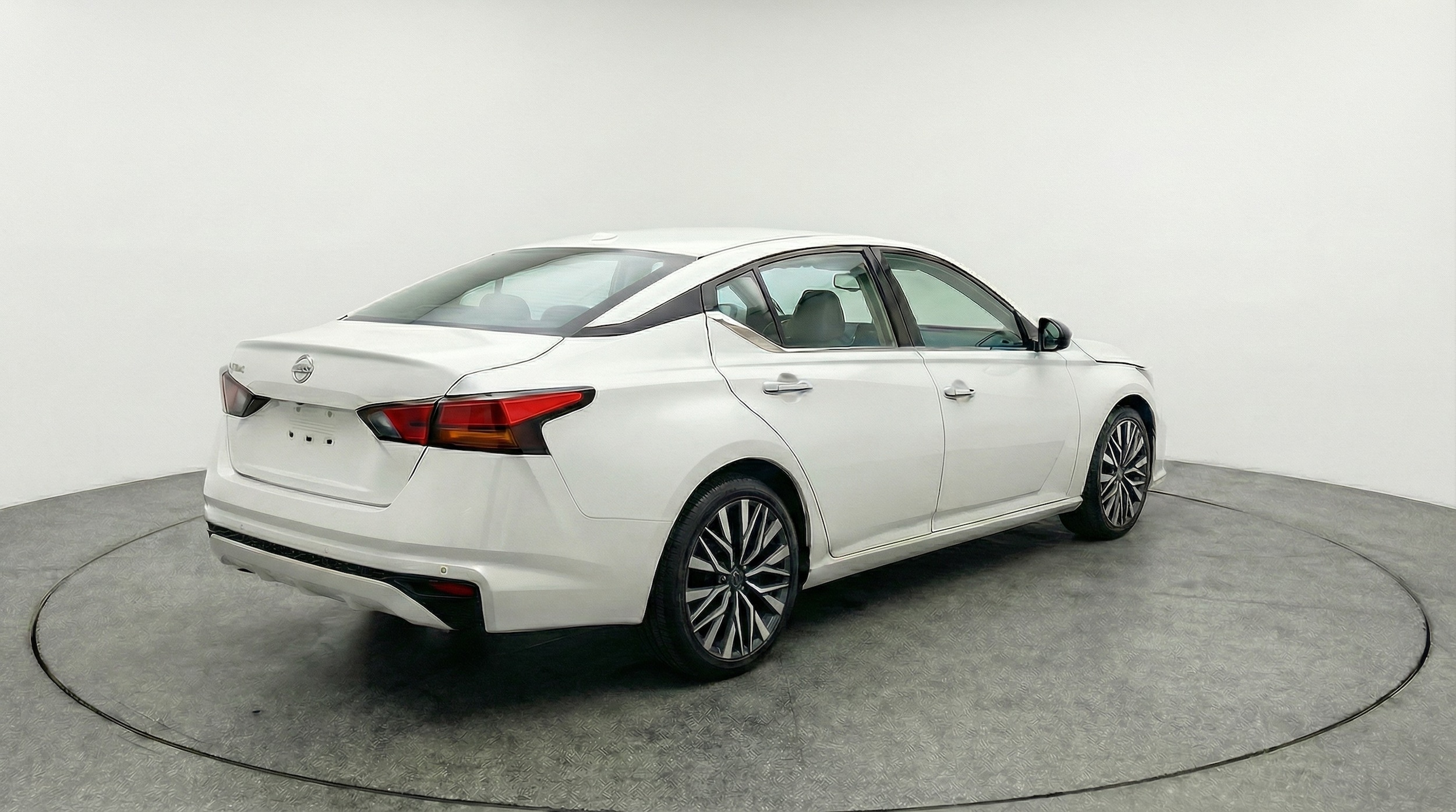 Thumbnail: 2025 Nissan Altima - 7