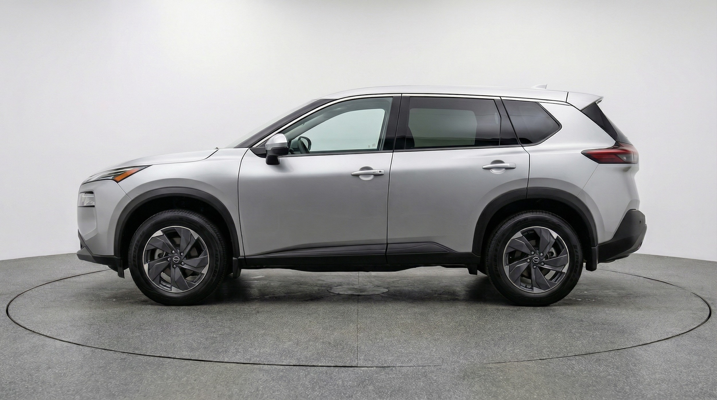 Thumbnail: 2025 Nissan Rogue - 4