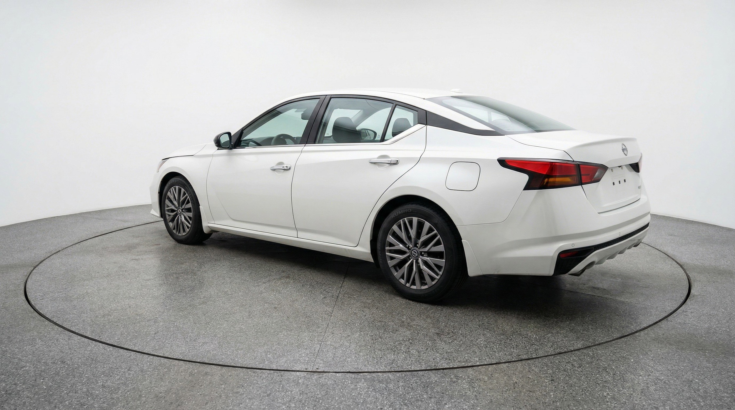 Thumbnail: 2025 Nissan Altima - 6