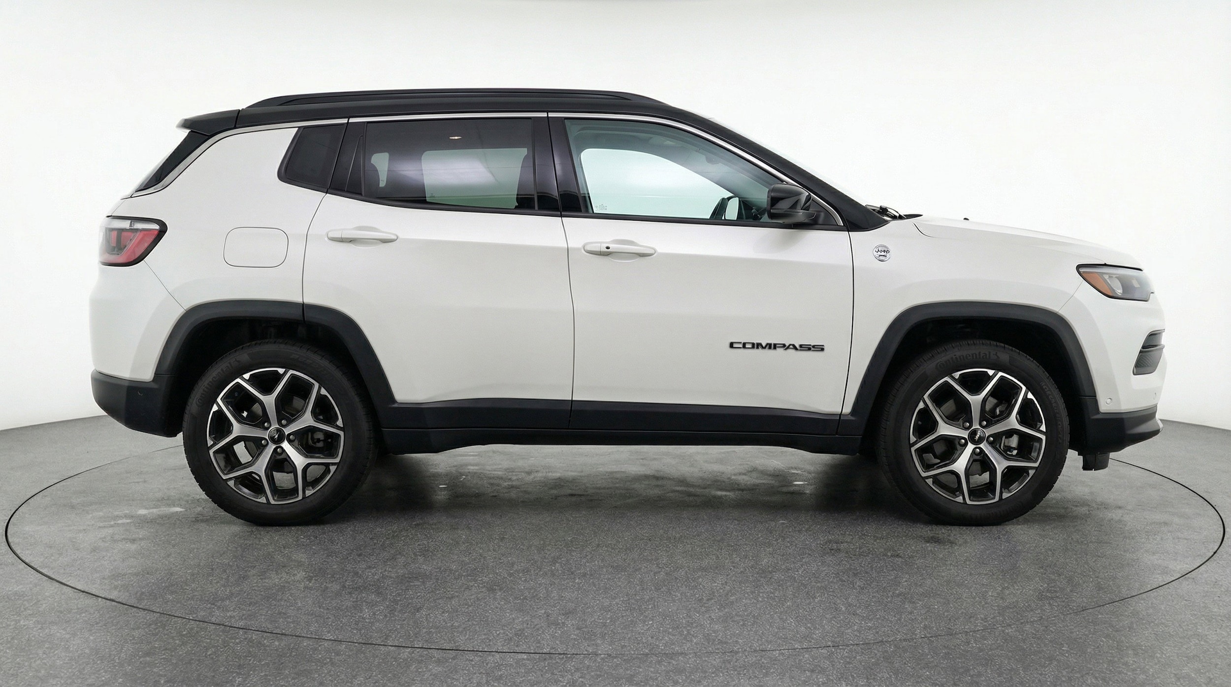 Thumbnail: 2025 Jeep Compass - 11