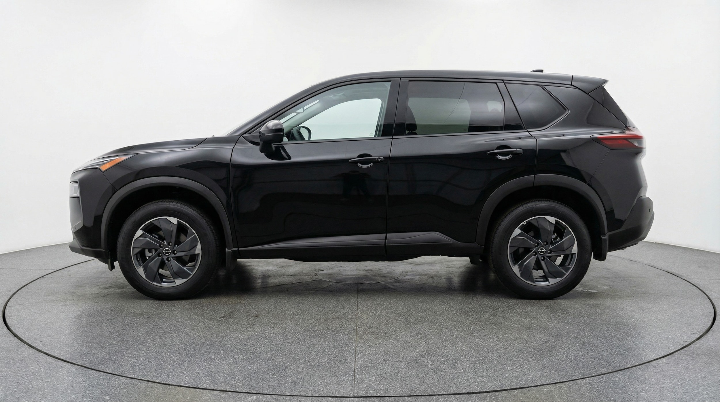 Thumbnail: 2025 Nissan Rogue - 4