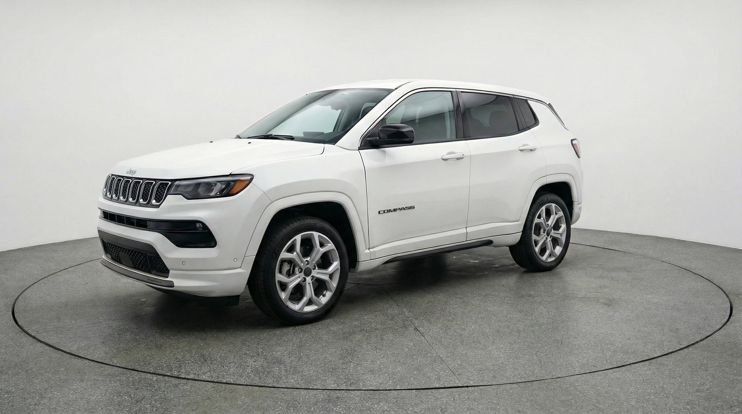 Thumbnail: 2025 Jeep Compass - 3