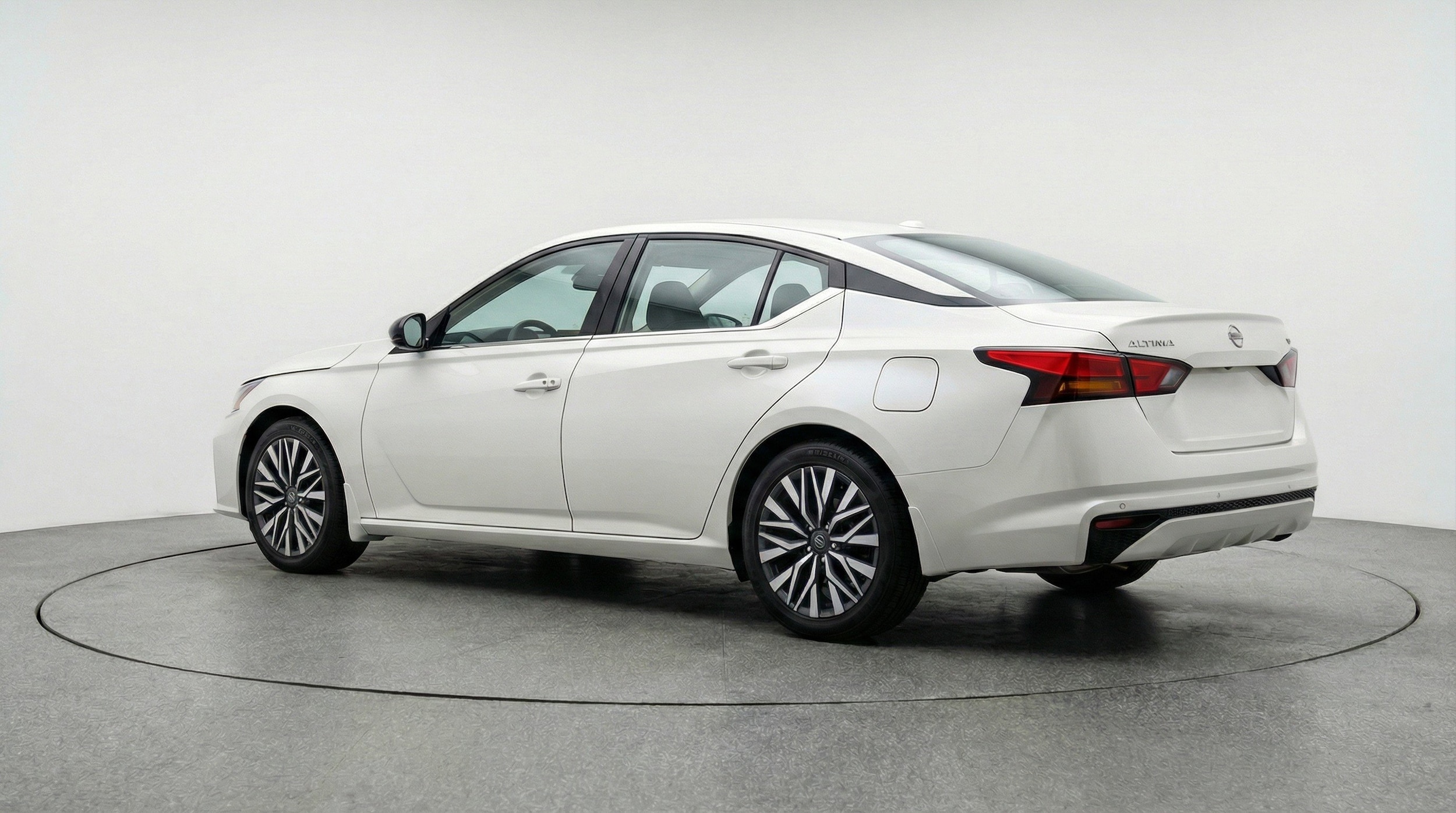 Thumbnail: 2025 Nissan Altima - 6