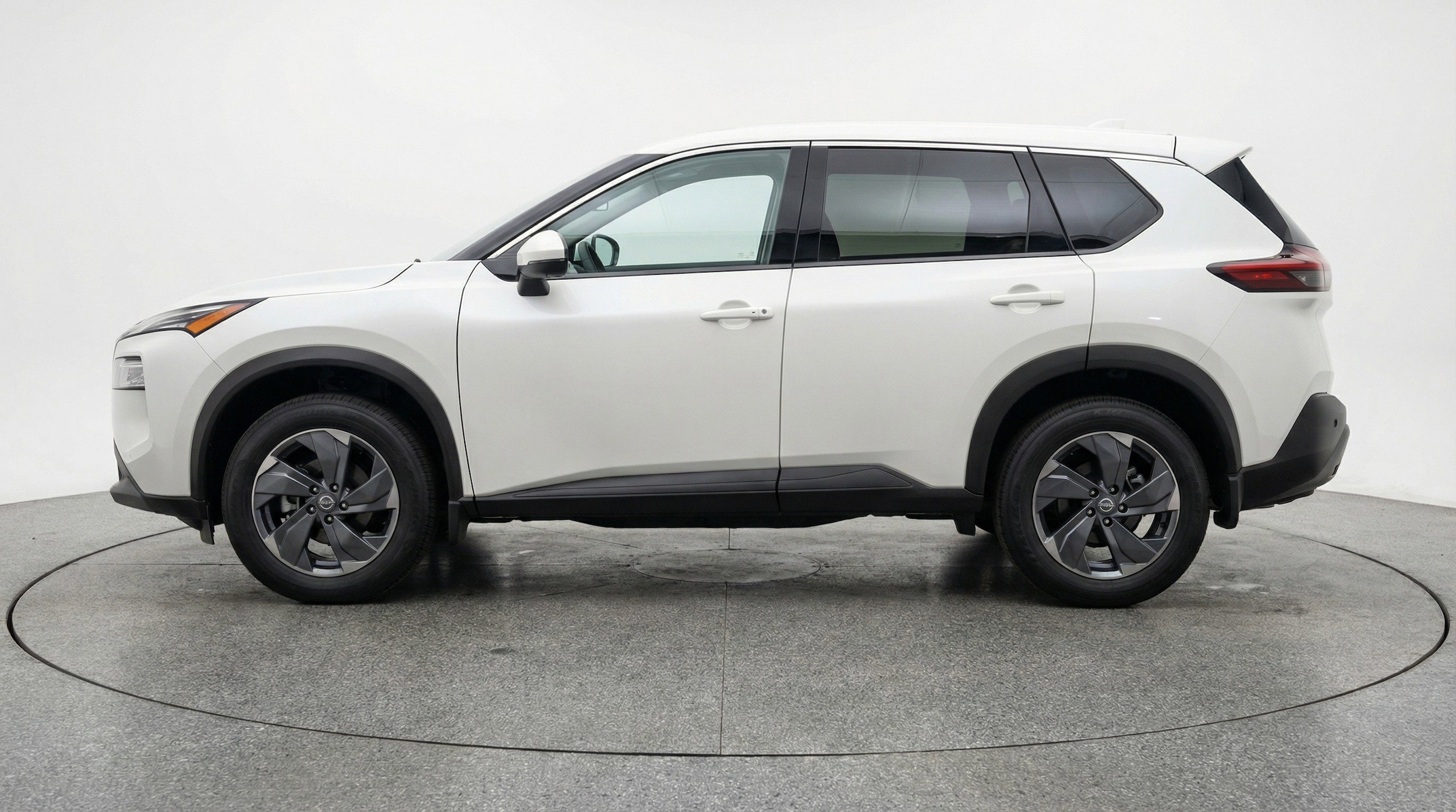 Thumbnail: 2025 Nissan Rogue - 5