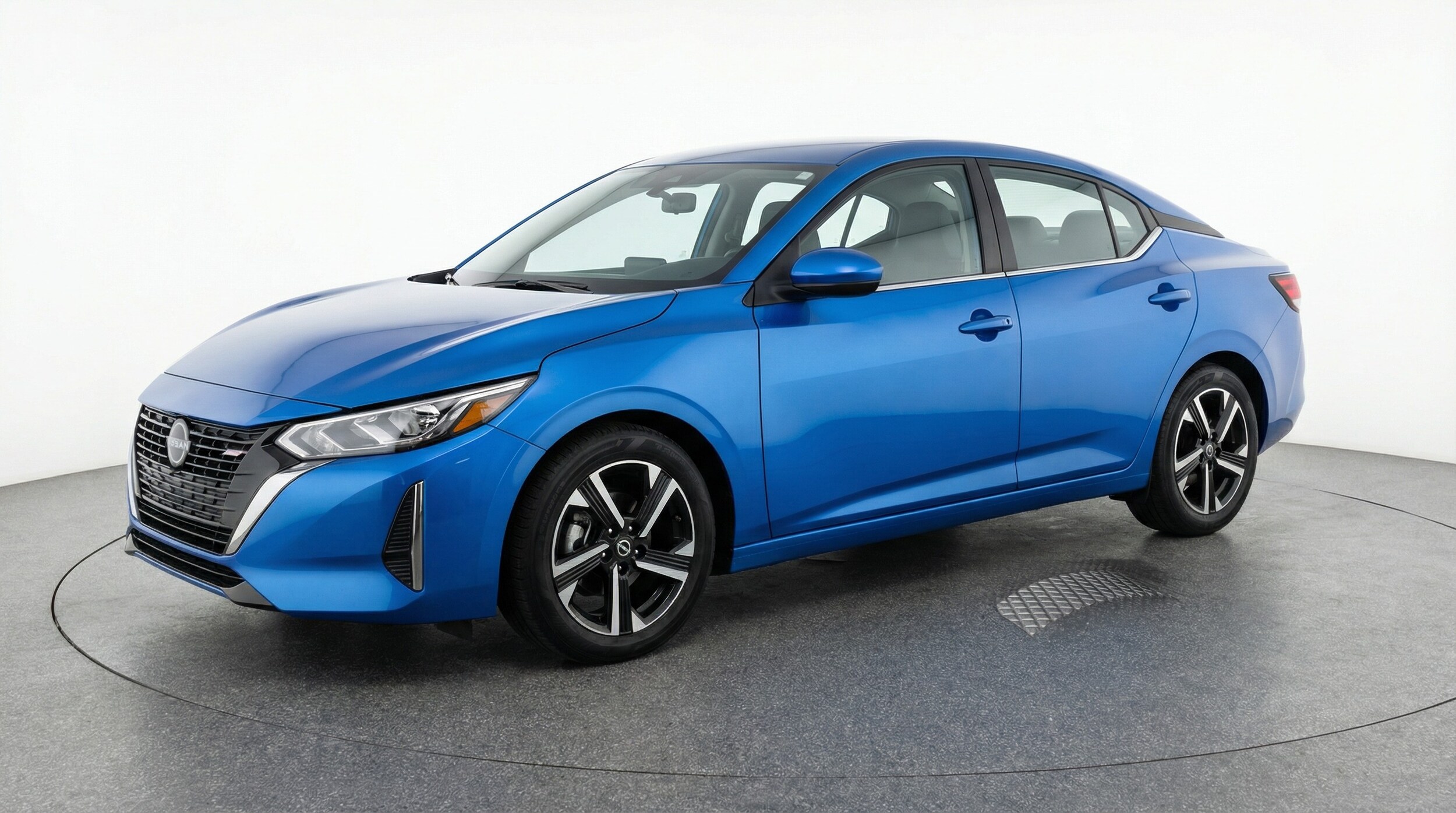 Thumbnail: 2025 Nissan Sentra - 3