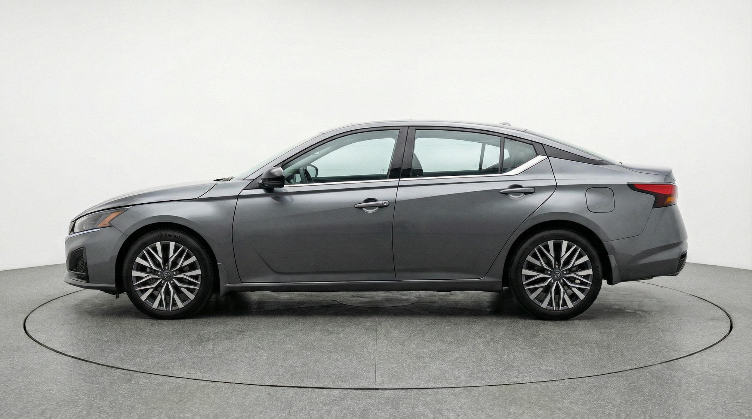 Thumbnail: 2025 Nissan Altima - 4