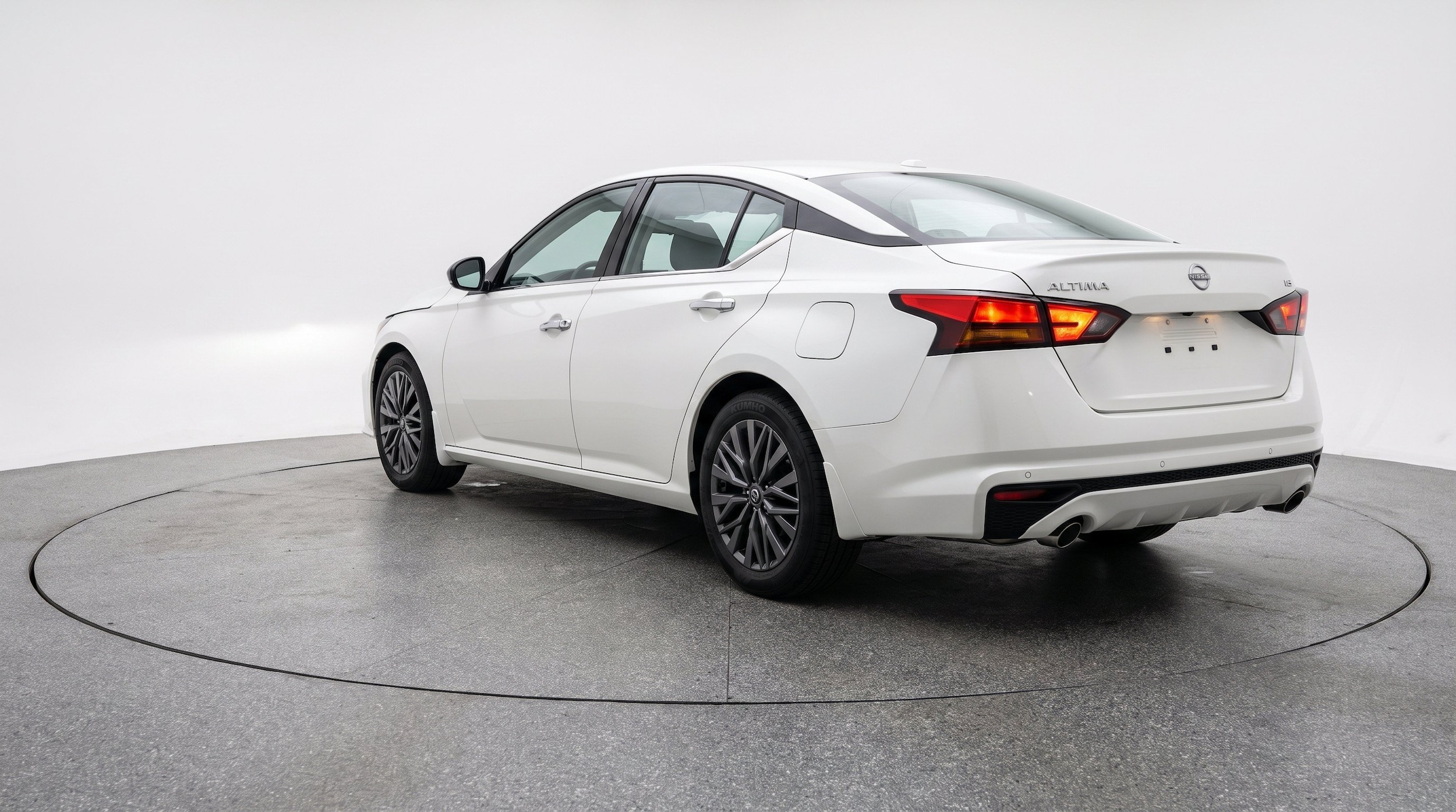 Thumbnail: 2025 Nissan Altima - 6