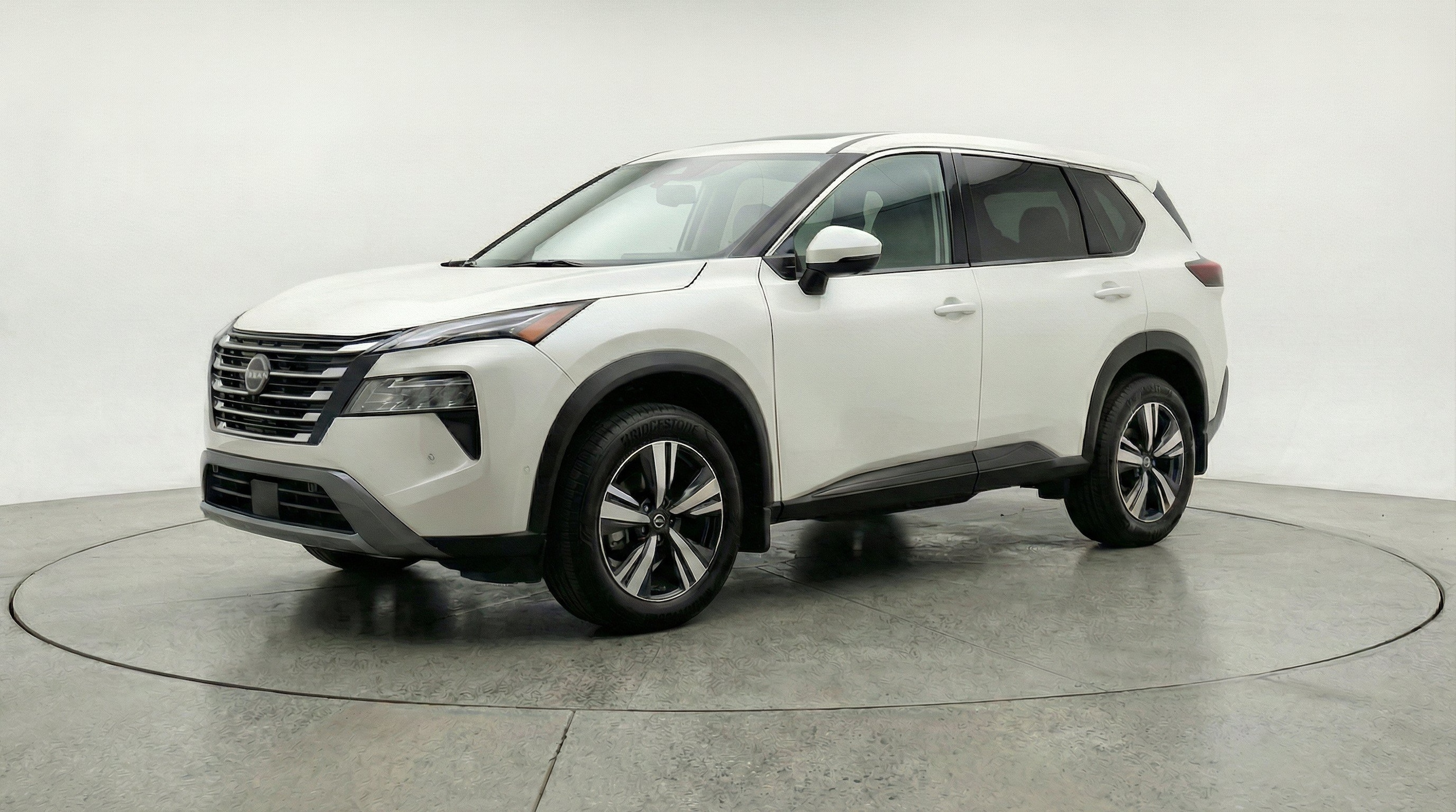 Thumbnail: 2026 Nissan Rogue - 3