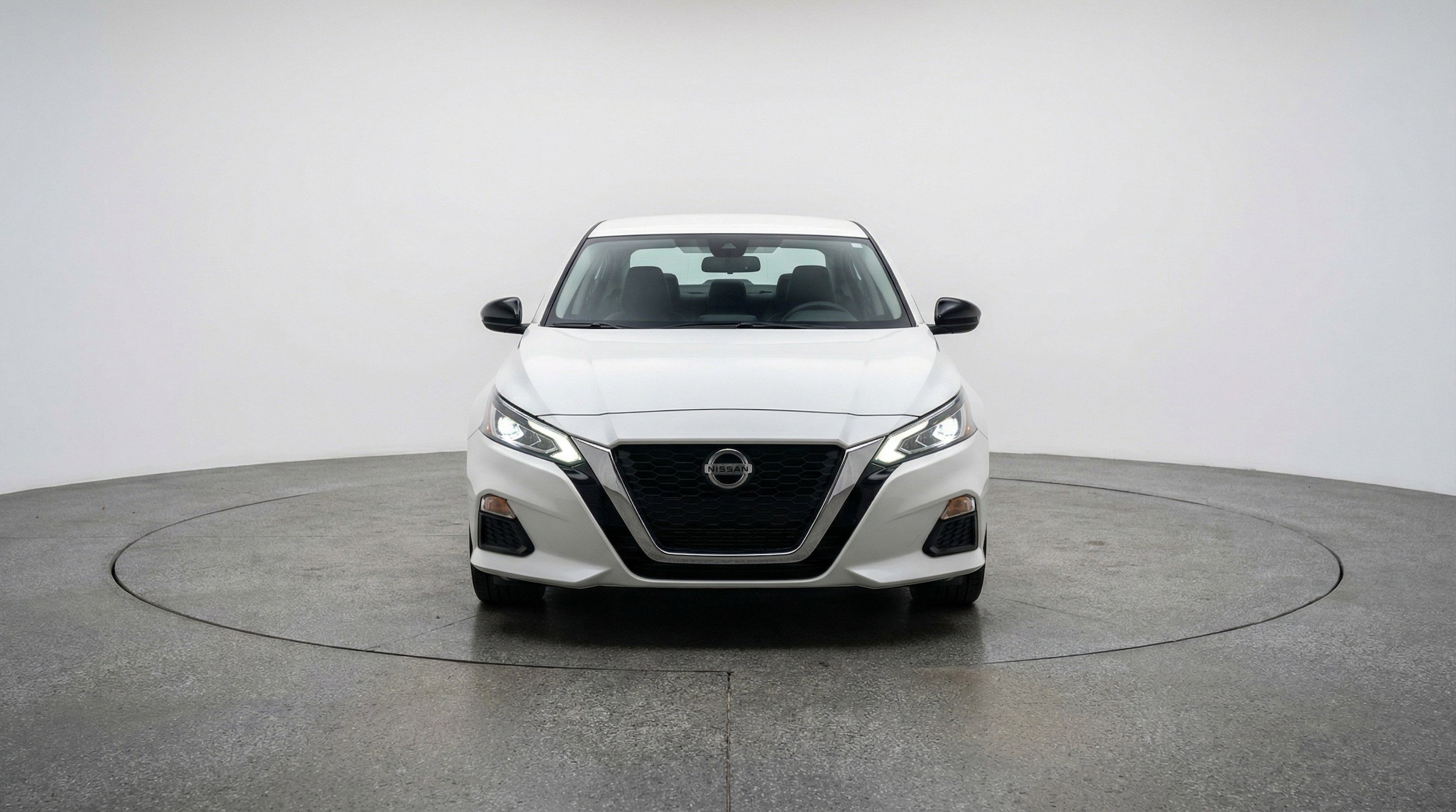 Thumbnail: 2025 Nissan Altima - 2