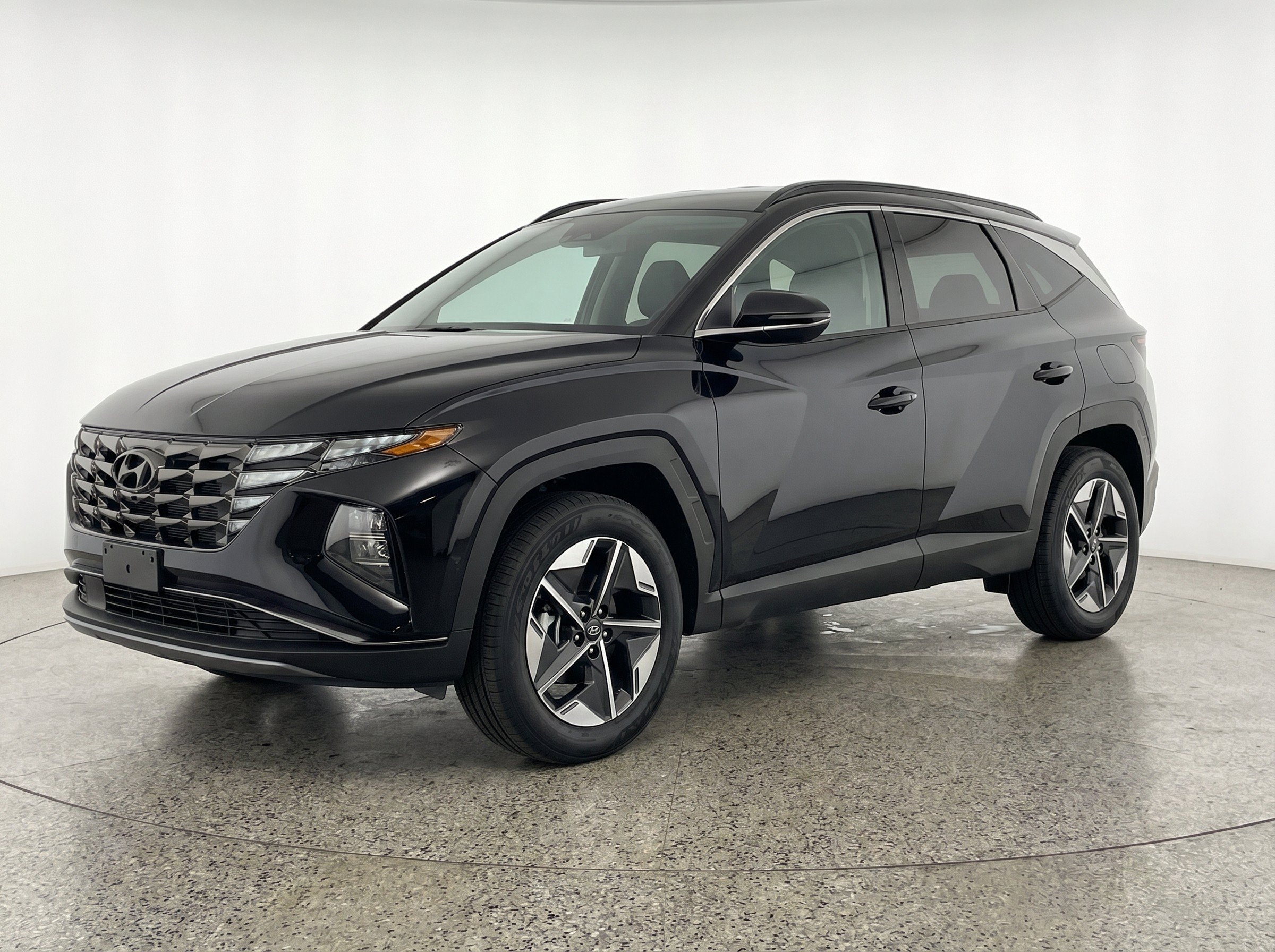 Thumbnail: 2026 Hyundai Tucson - 3