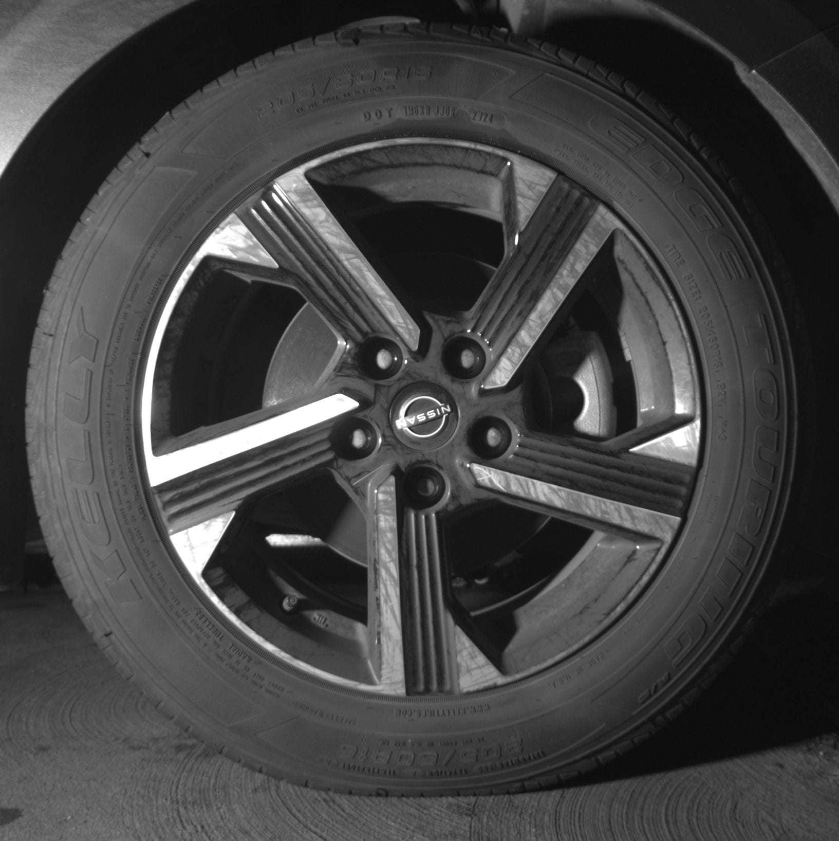 Thumbnail: 2025 Nissan Sentra - 10