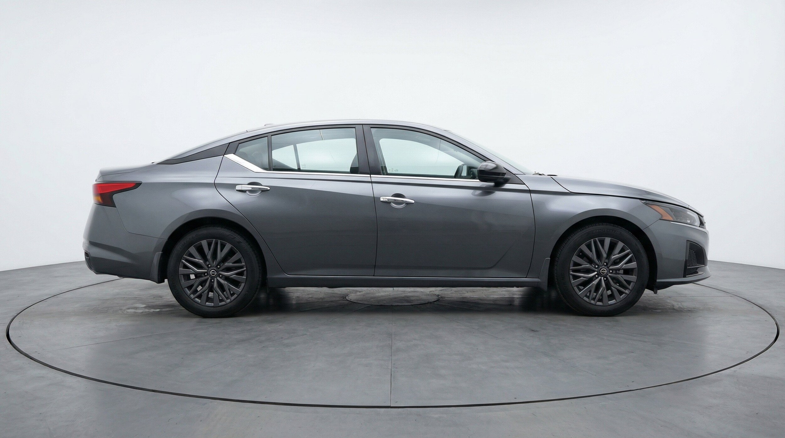Thumbnail: 2025 Nissan Altima - 11