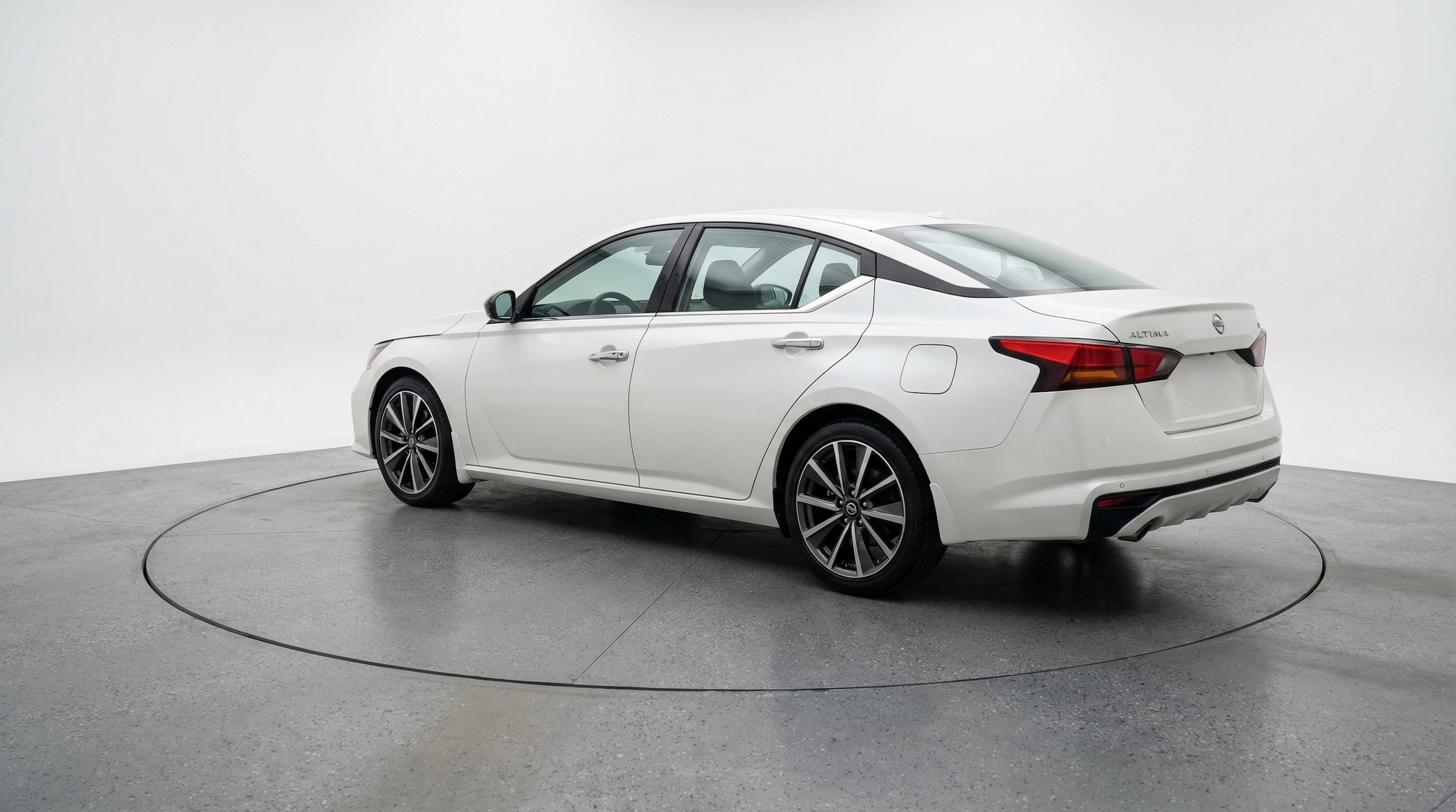 Thumbnail: 2025 Nissan Altima - 6