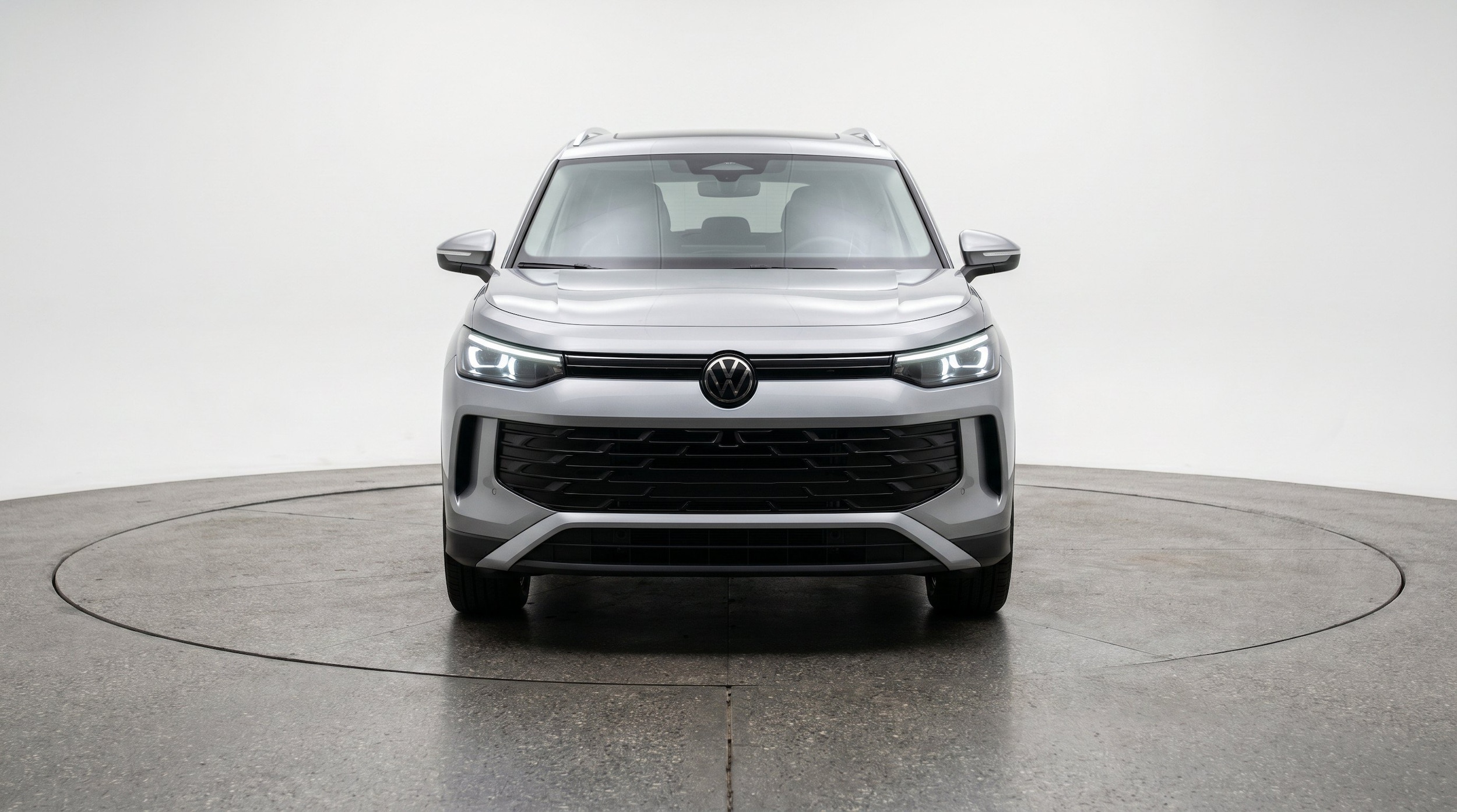 Thumbnail: 2026 Volkswagen Tiguan - 2