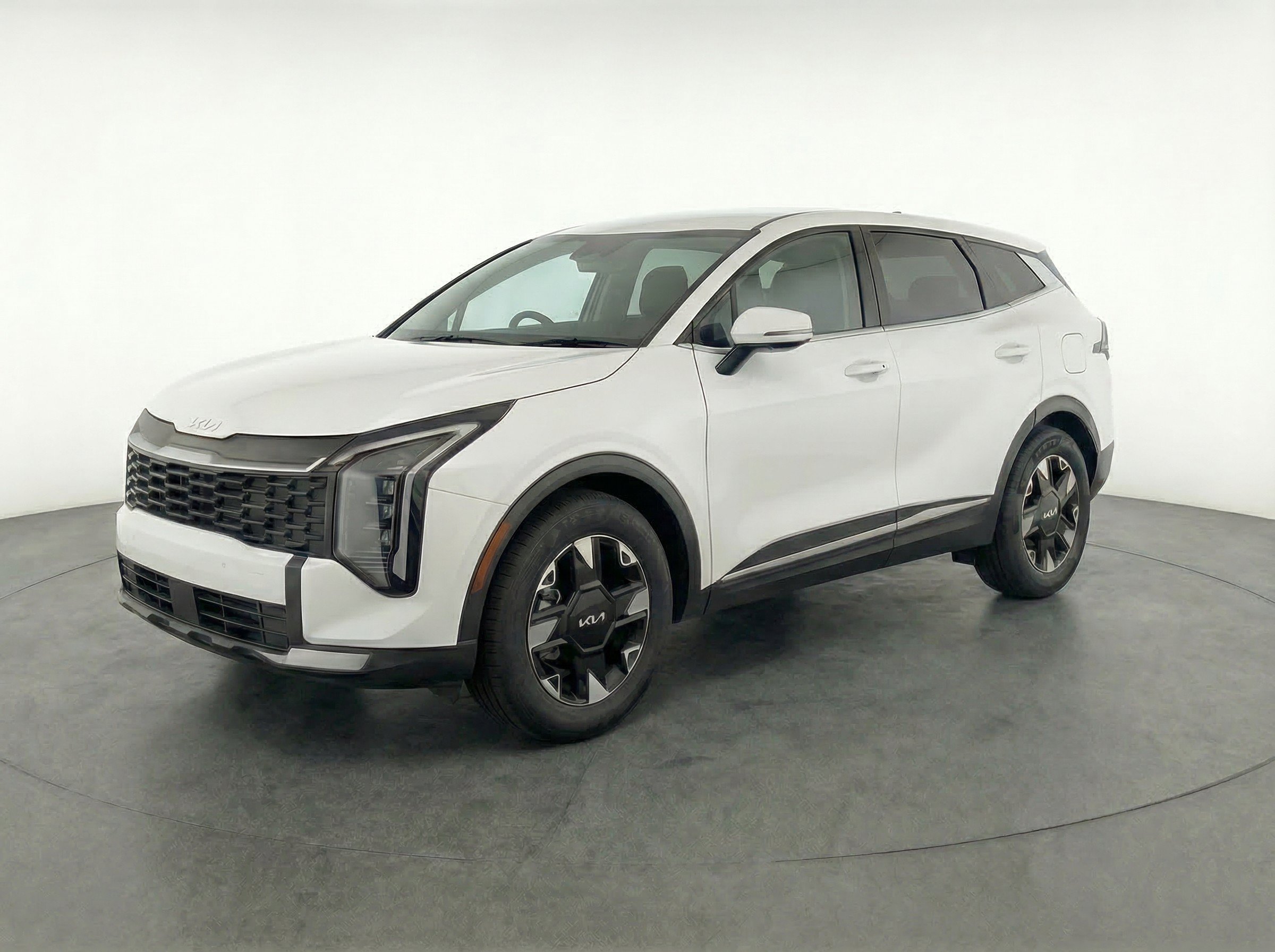 Thumbnail: 2026 Kia Sportage - 3