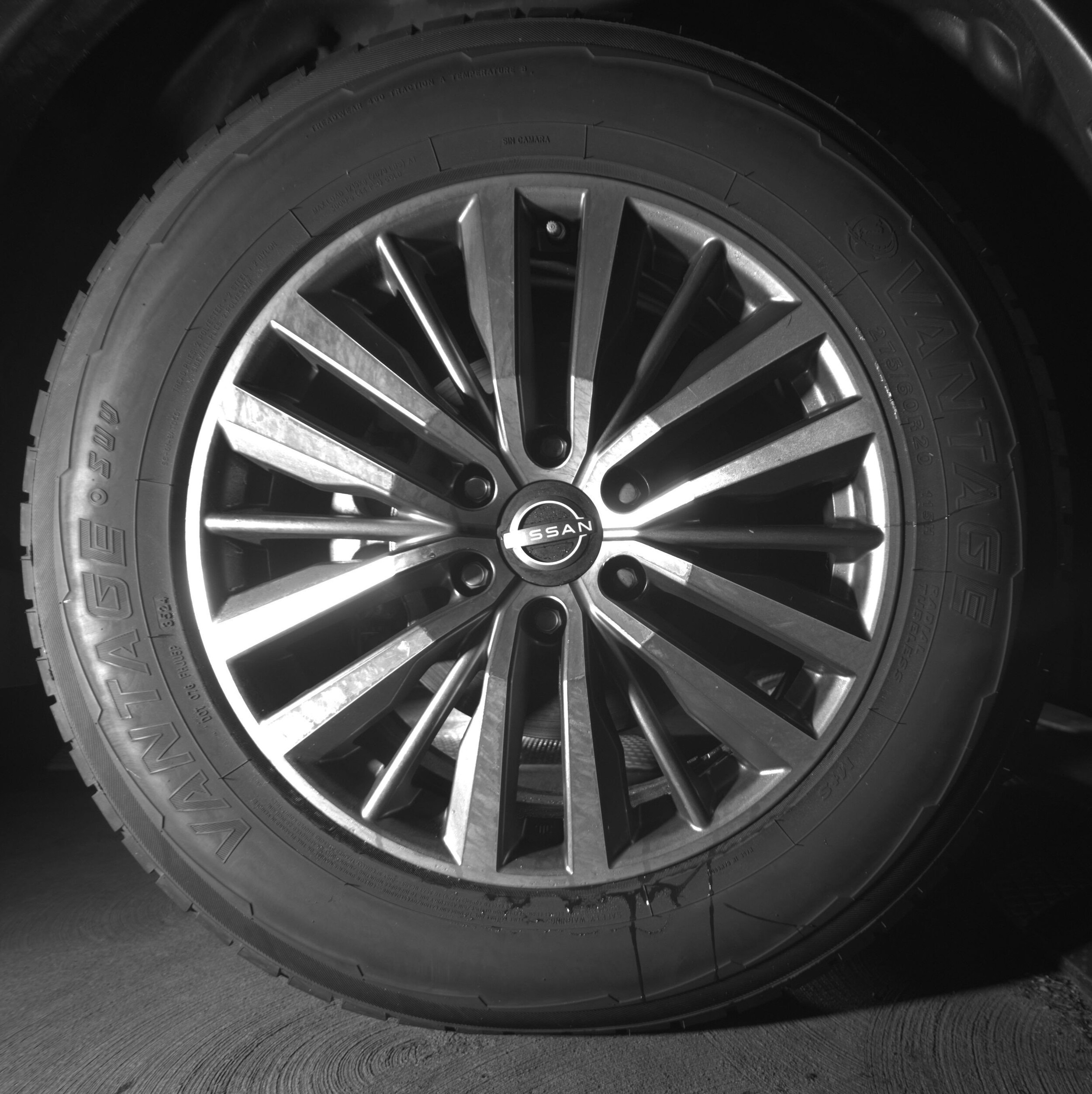 Thumbnail: 2023 Nissan Armada - 13