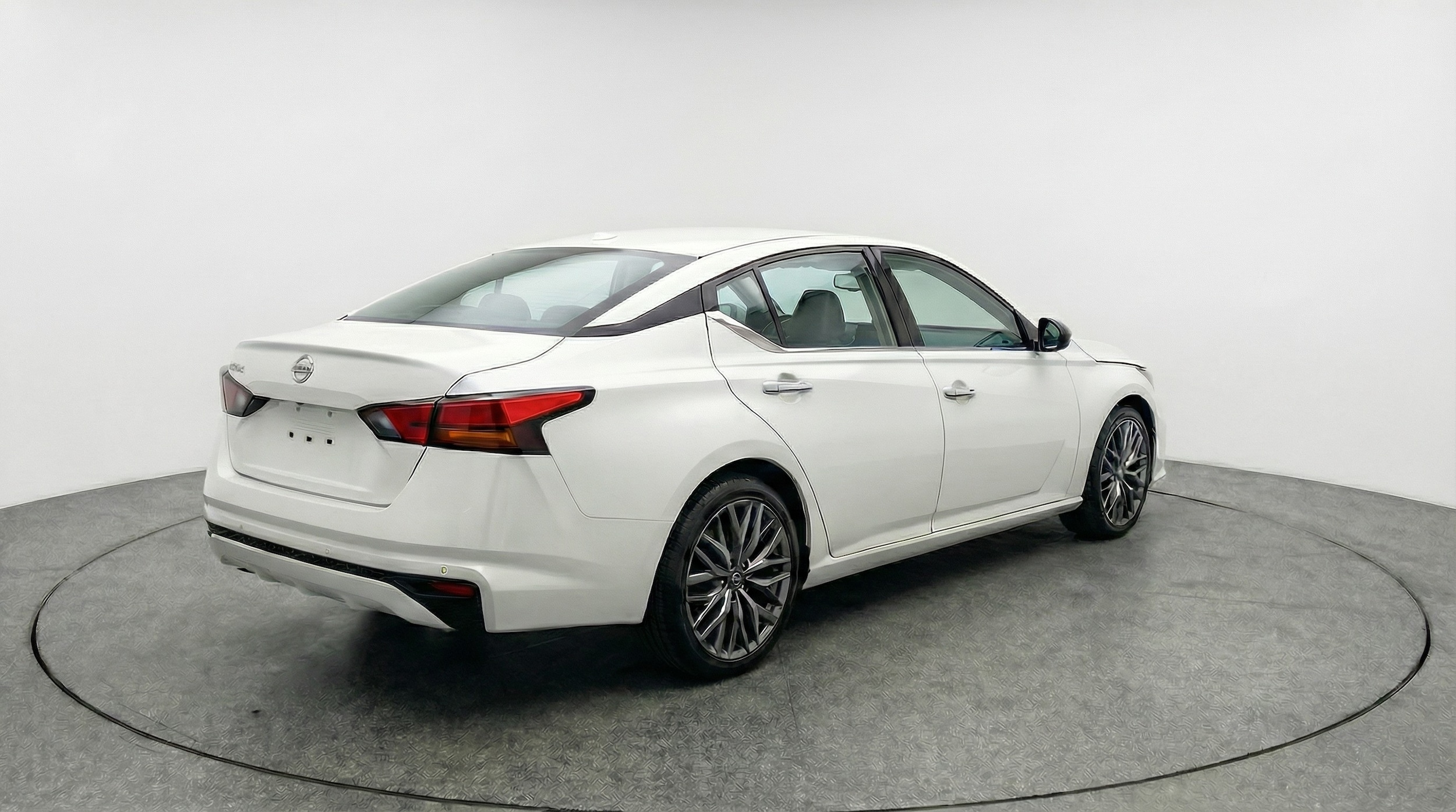 Thumbnail: 2025 Nissan Altima - 7