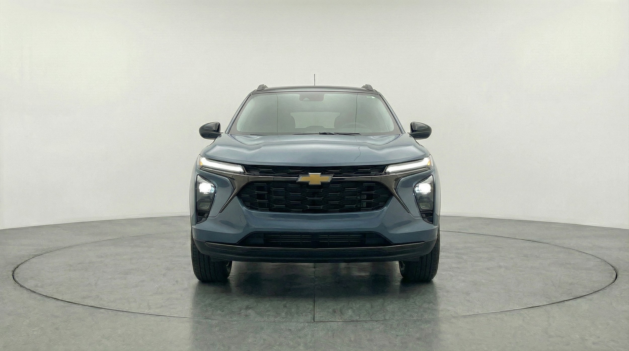 Thumbnail: 2025 Chevrolet Trax - 2
