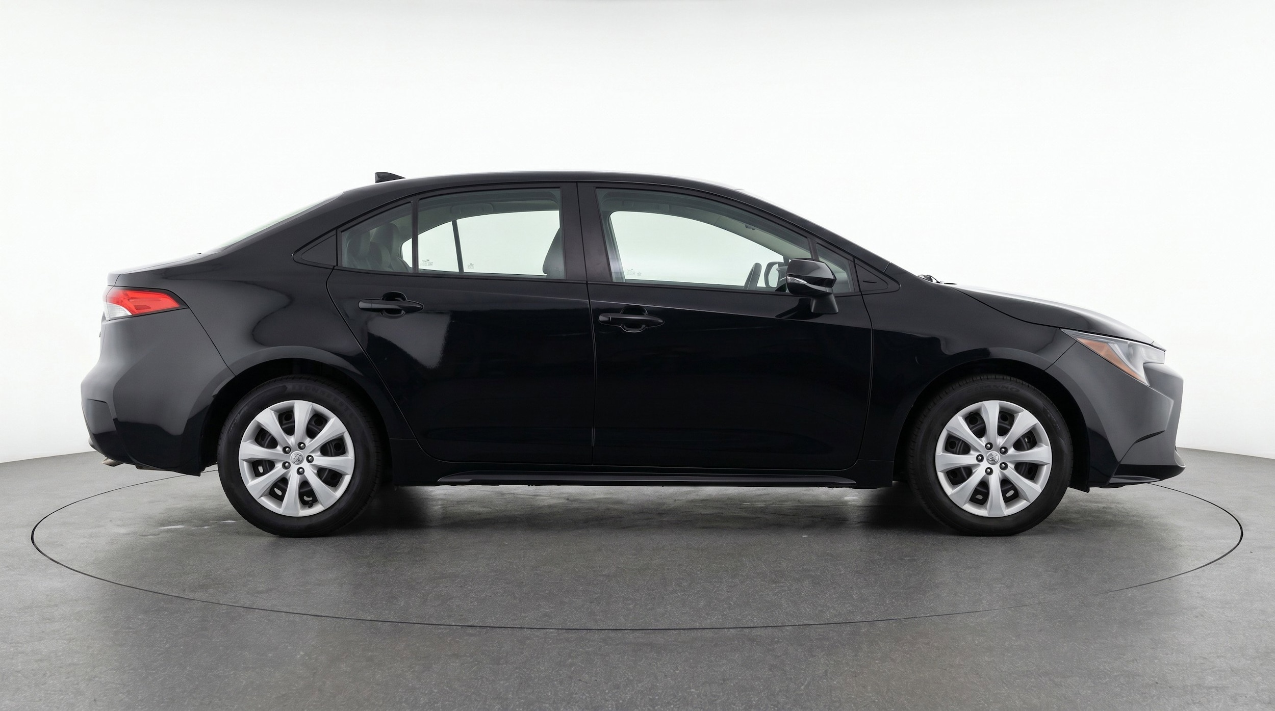 Thumbnail: 2025 Toyota Corolla - 11