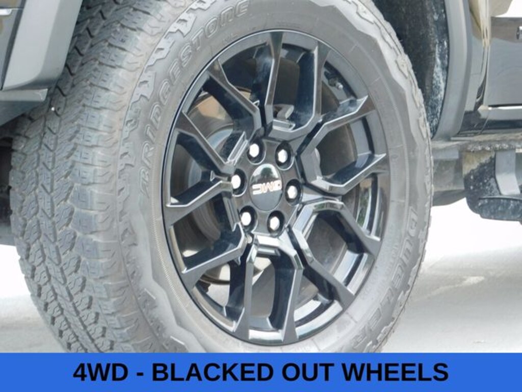 Used 2025 GMC Canyon Denali Truck Crew Cab