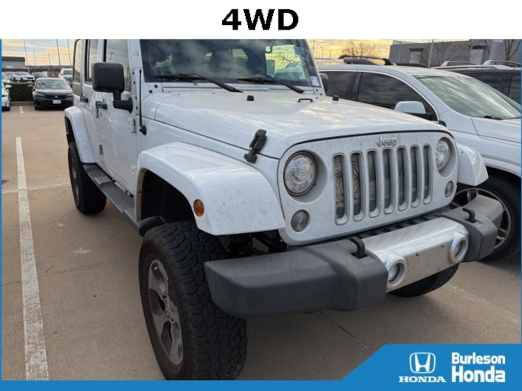 Used 2017 Jeep Wrangler JK Unlimited Sahara 4x4 SUV