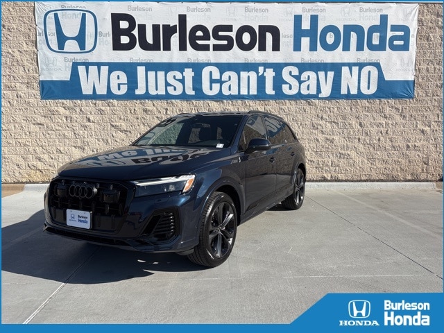 2025 Audi Q7 Premium Plus's photo