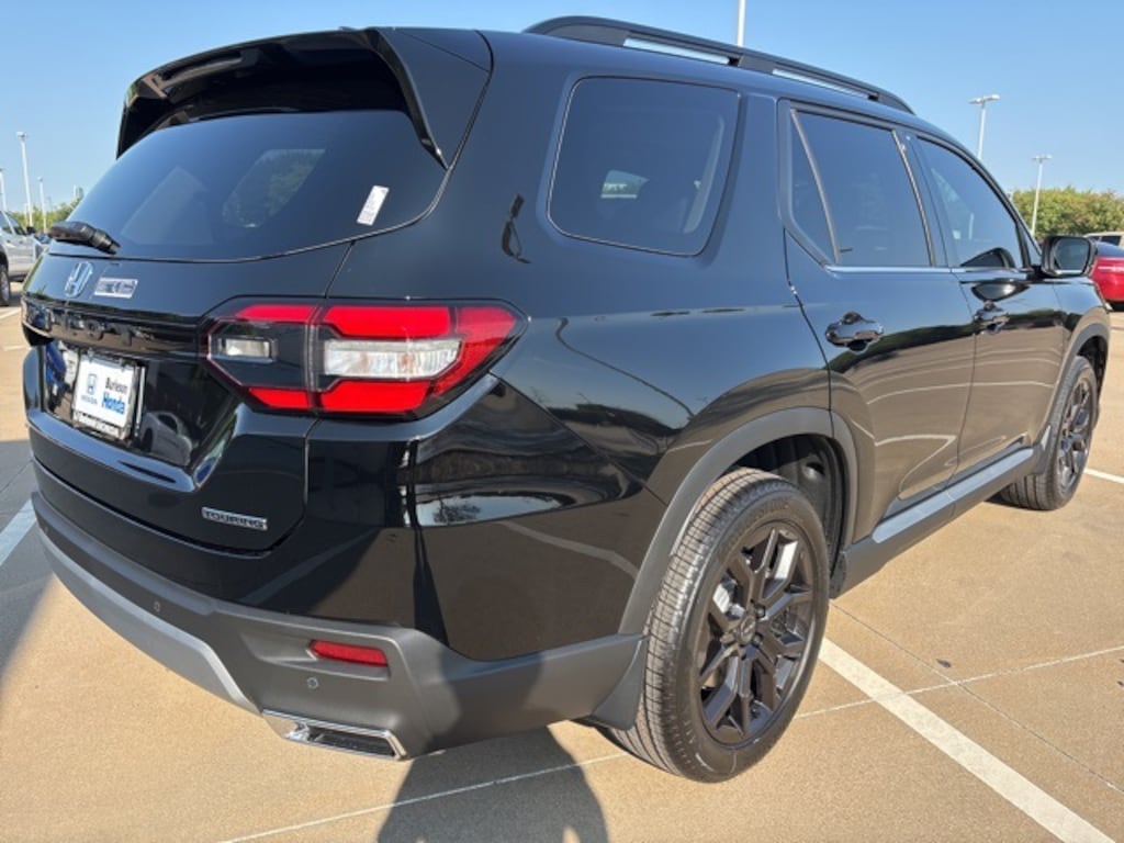 New 2025 Honda Pilot Touring+ SUV