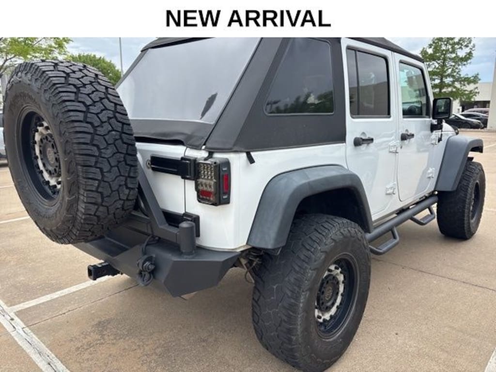 Used 2015 Jeep Wrangler Unlimited Sport 4x4 SUV