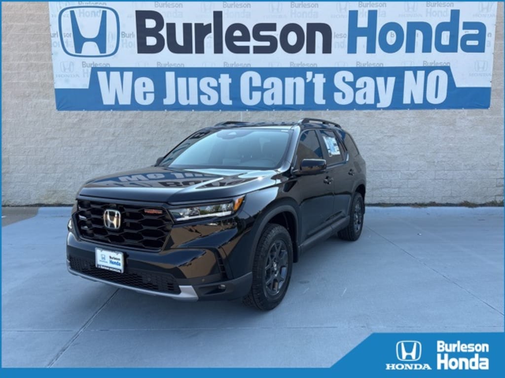 New 2025 Honda Pilot TrailSport SUV