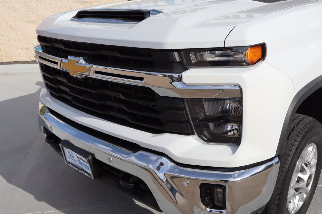 Used 2025 Chevrolet Silverado 2500 HD LT Truck Crew Cab